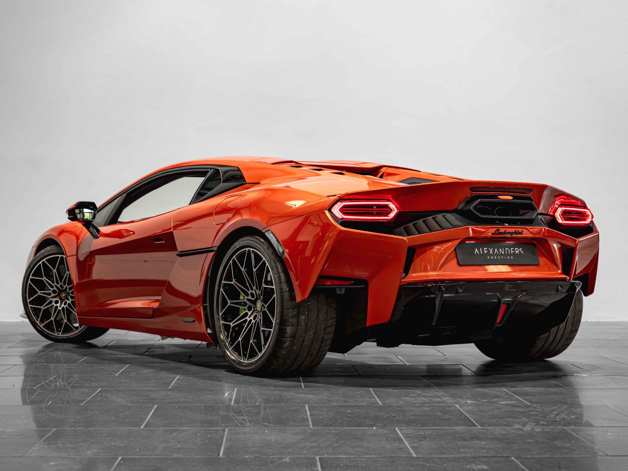 Lamborghini Temerario view 9