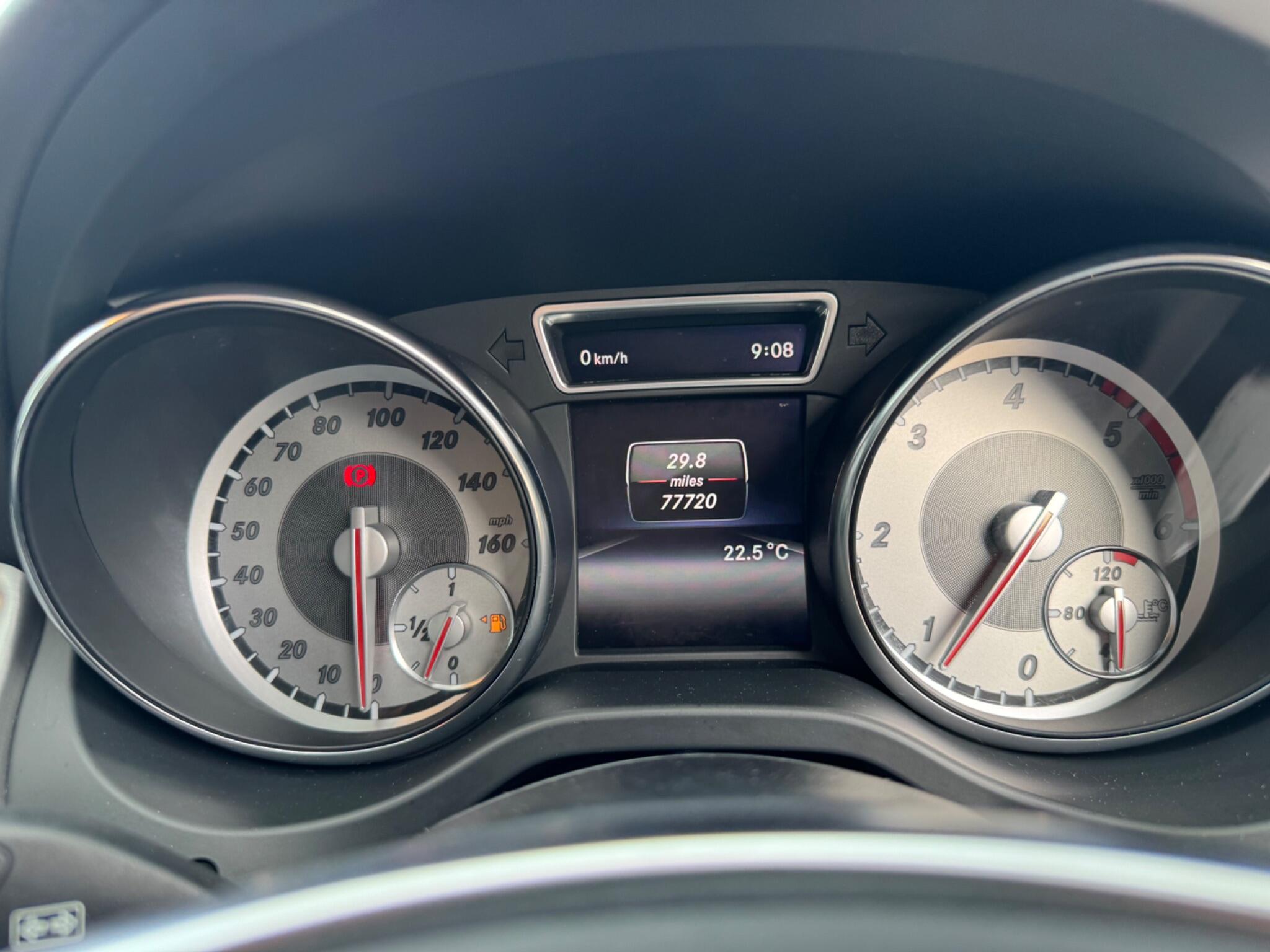 Mercedes-Benz Cla view 46