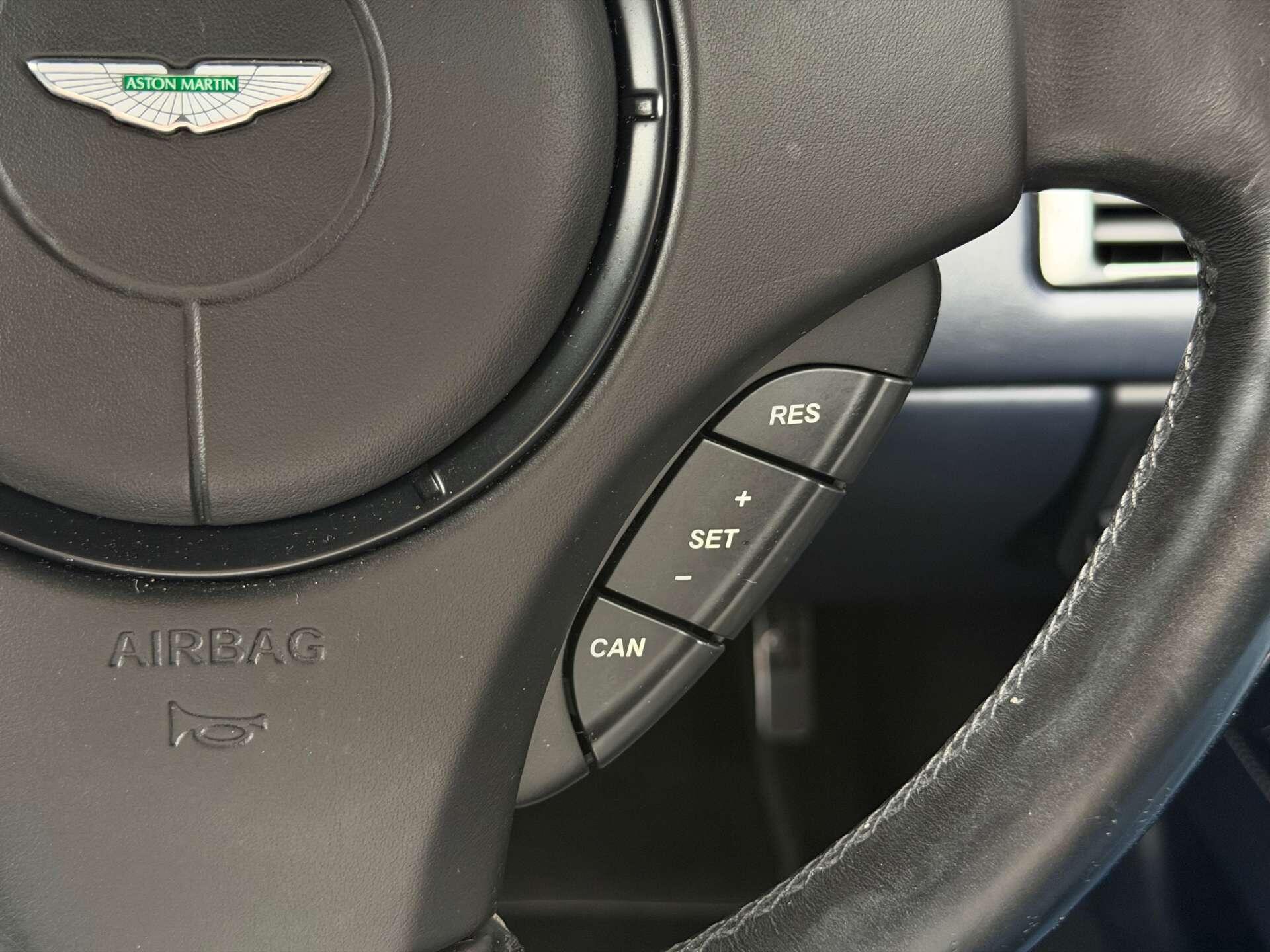 Aston Martin Rapide view 29