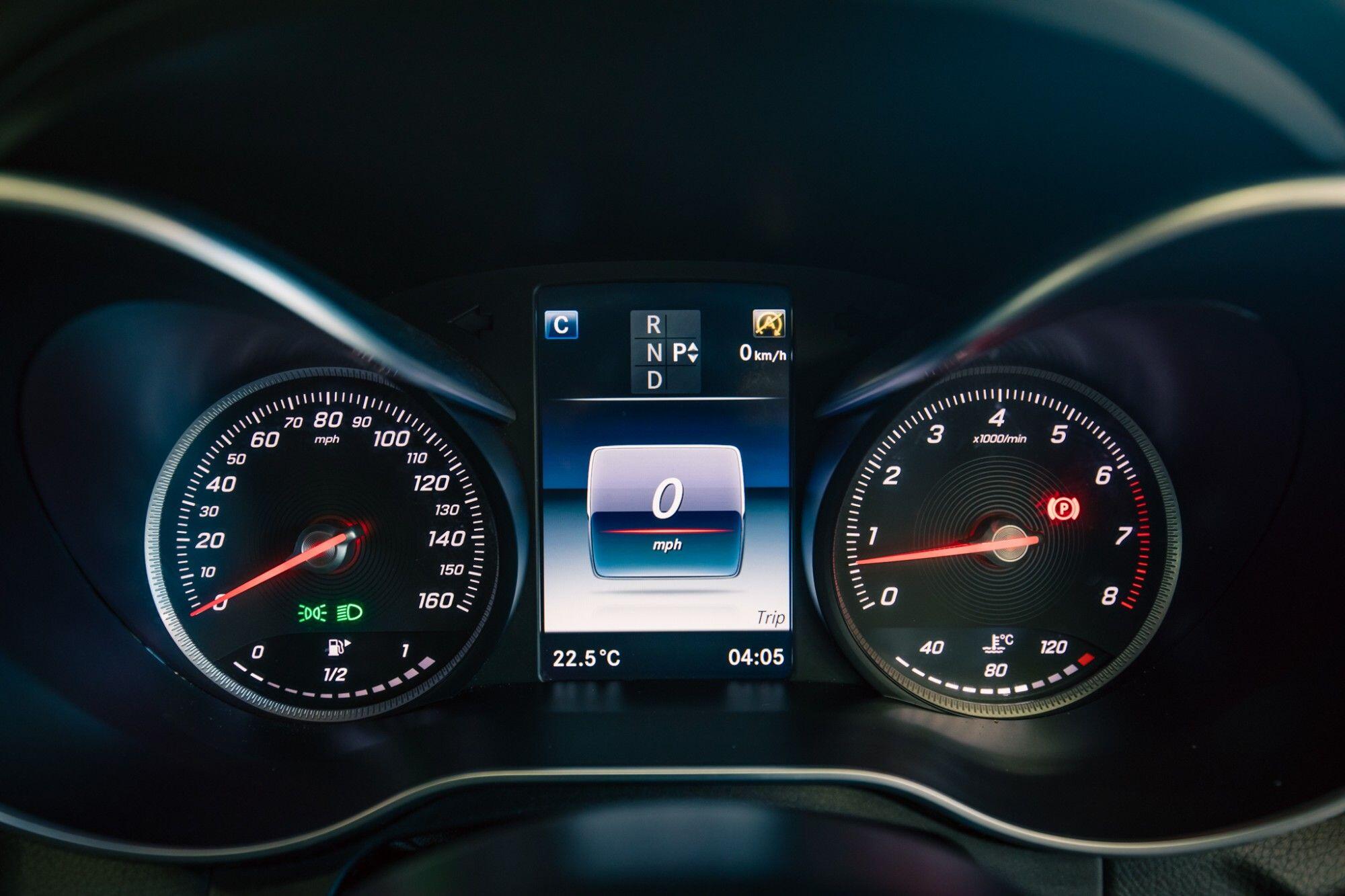 Mercedes-Benz C-Class view 14