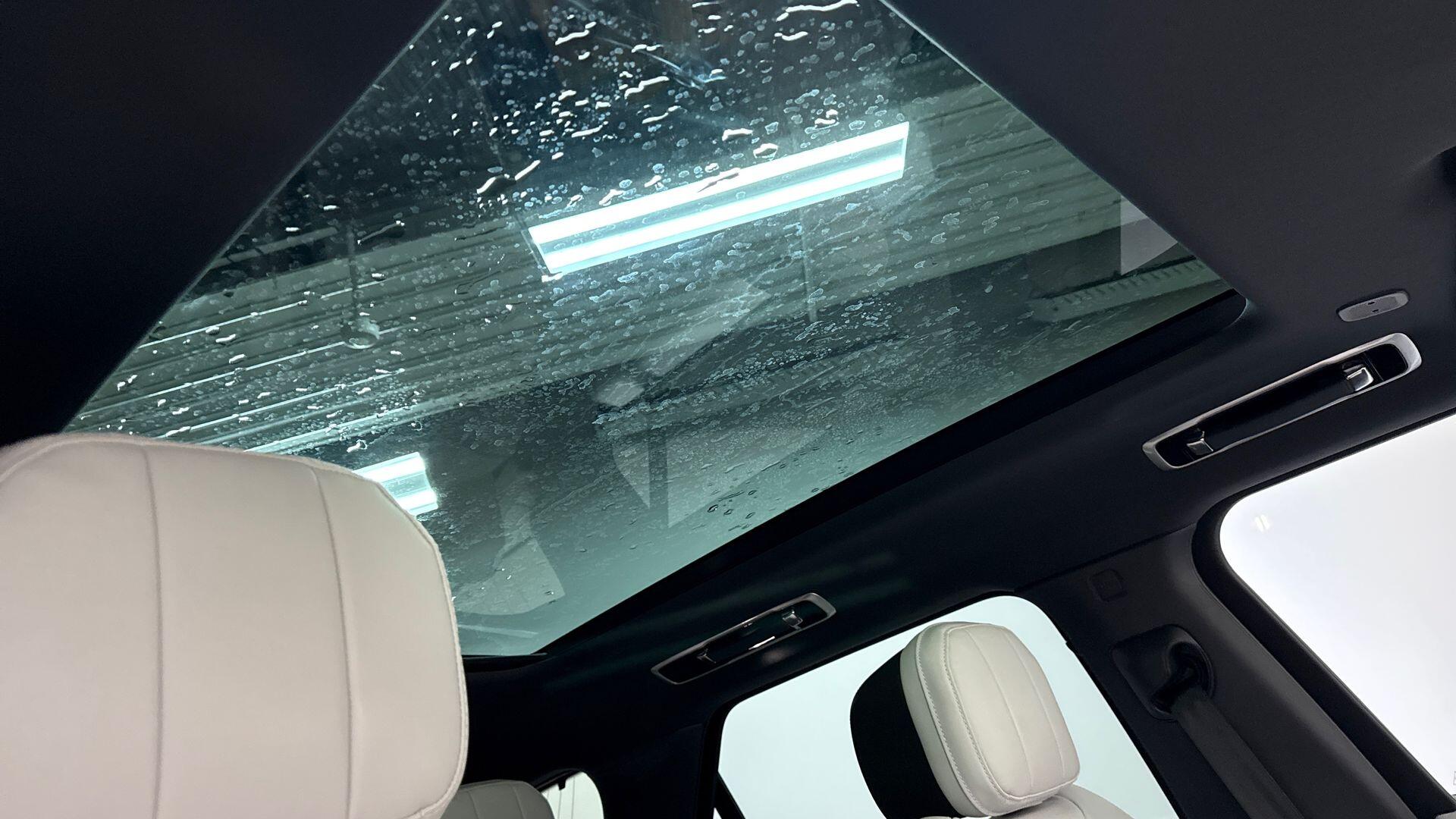 Land Rover Range Rover Sport view 21