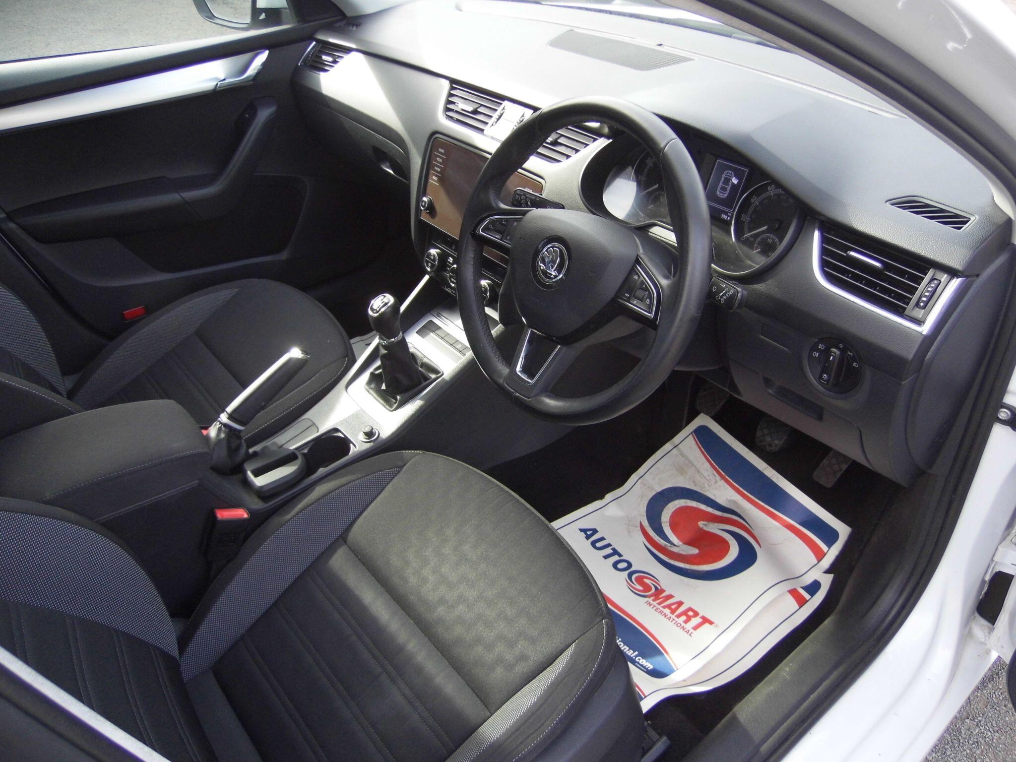 Skoda Octavia view 11