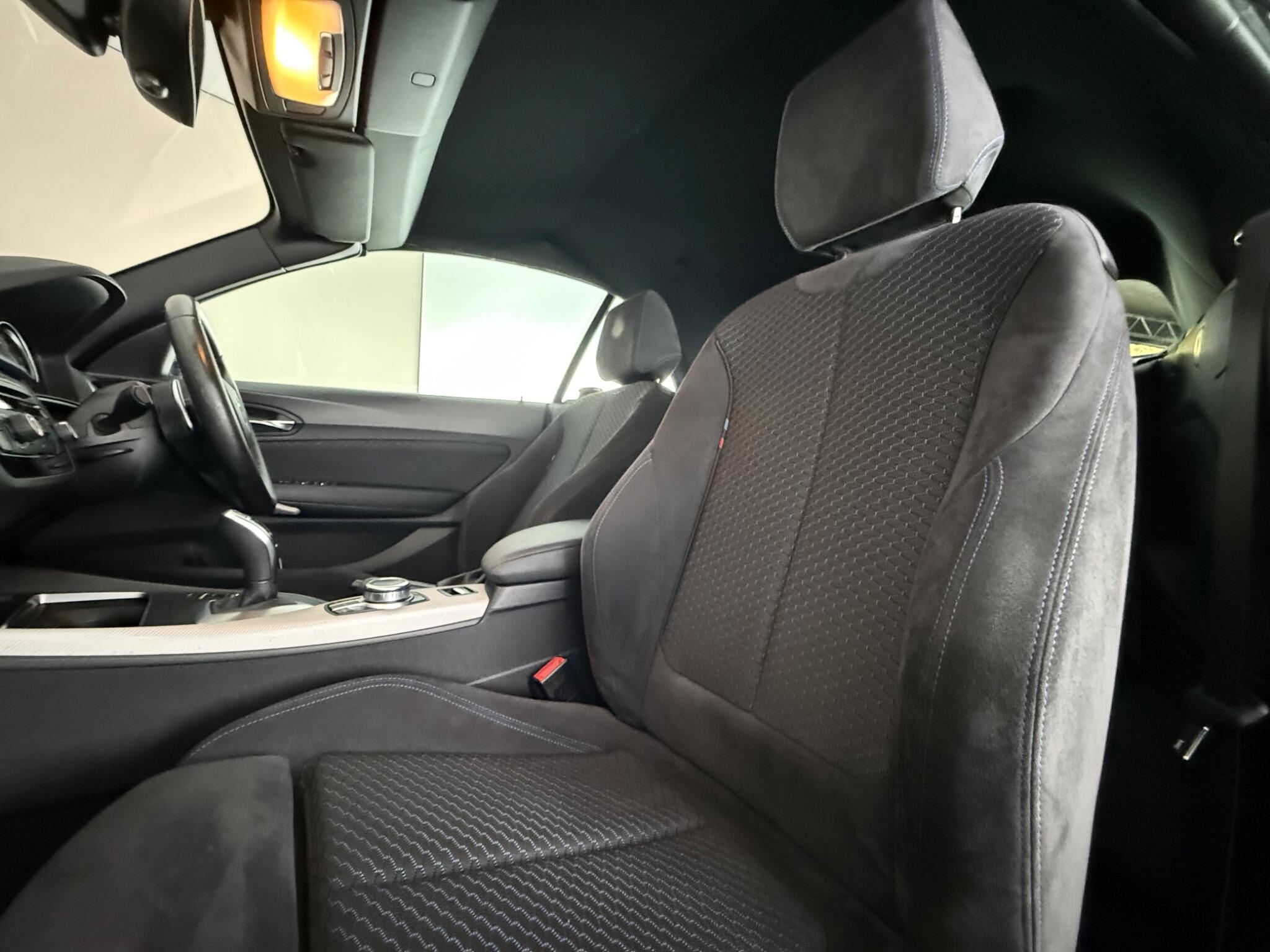 BMW 2 Series view 30