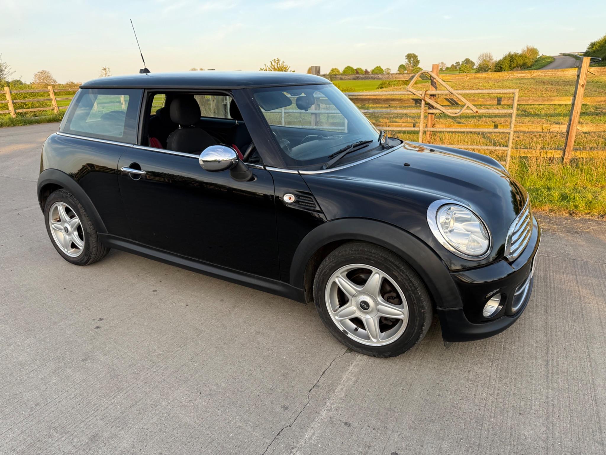 MINI Hatch 1.6 Cooper Euro 5 (s/s) 3dr — photo 8 of 78