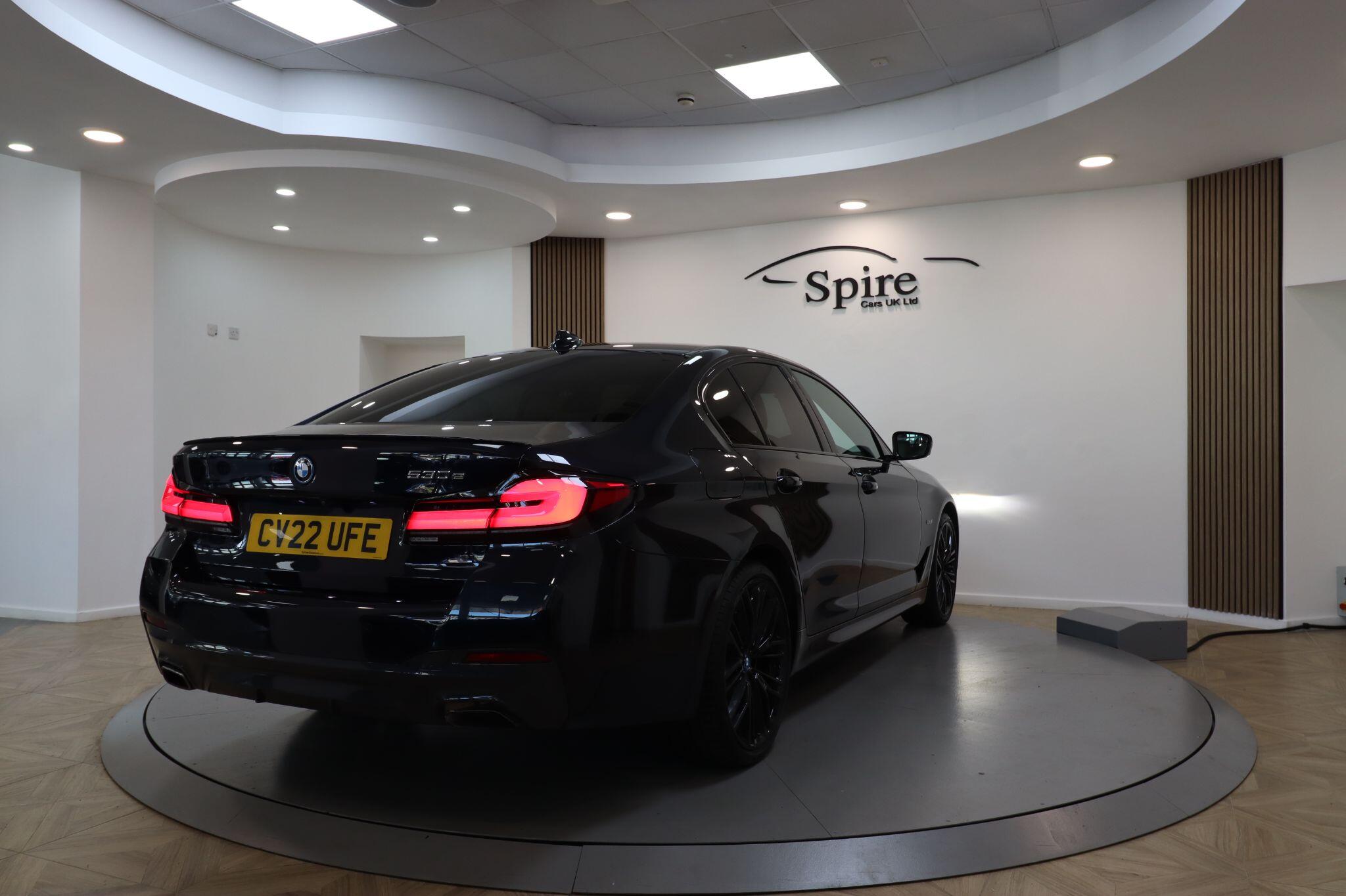 BMW 5 Series view 51