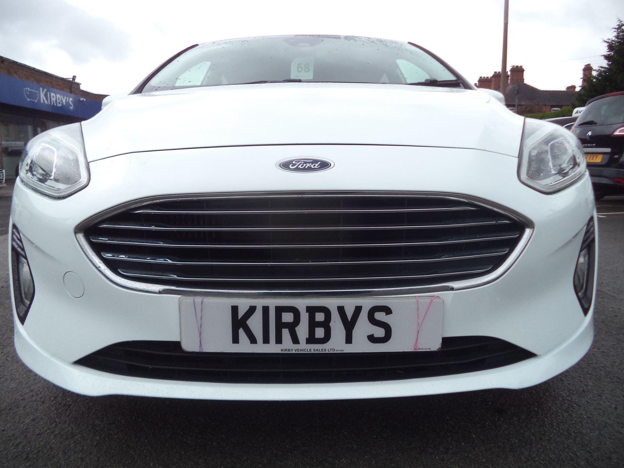 Ford Fiesta view 11