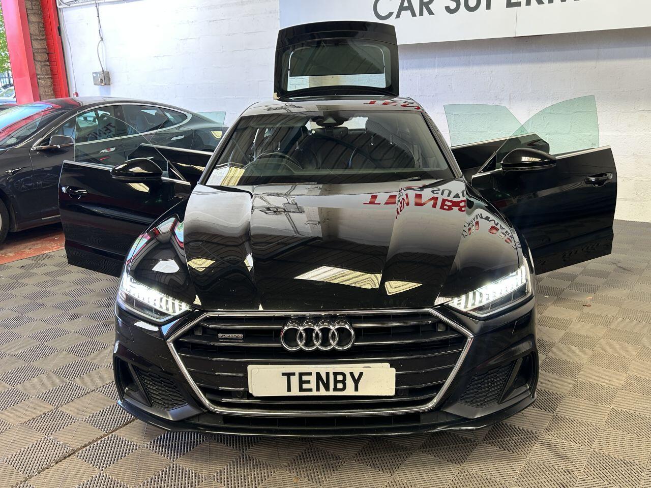 Audi A7 view 11