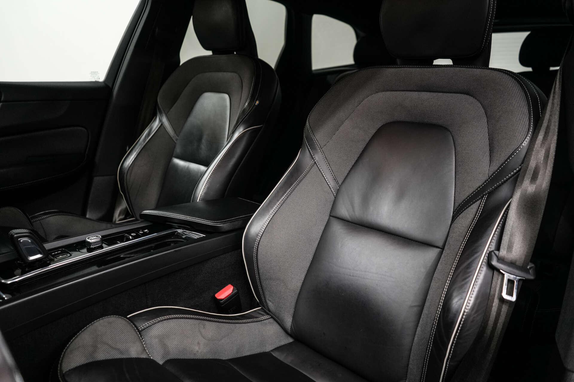 Volvo XC60 view 16