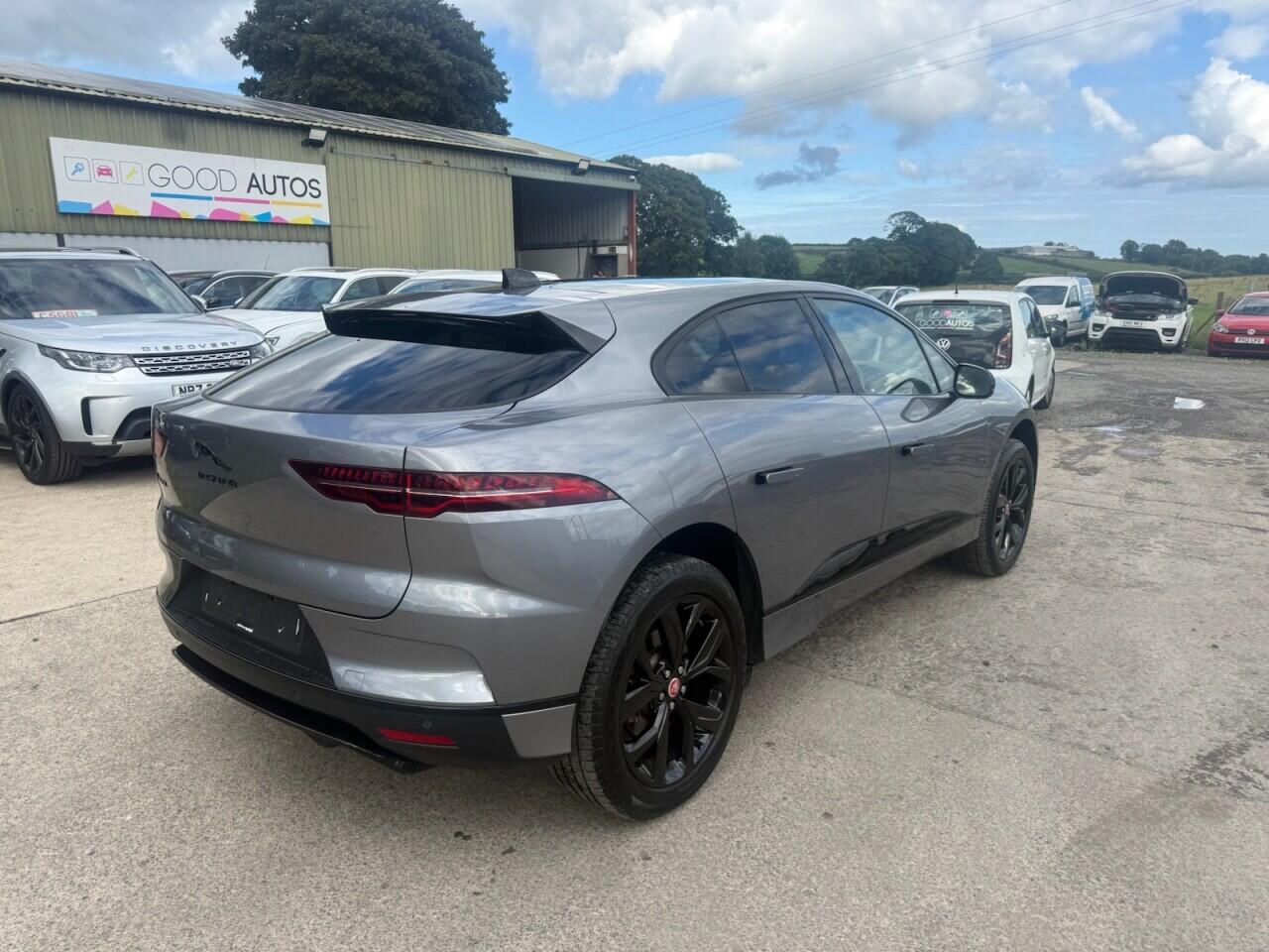 Jaguar I-Pace view 14