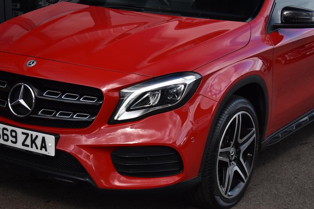 Mercedes-Benz Gla view 22