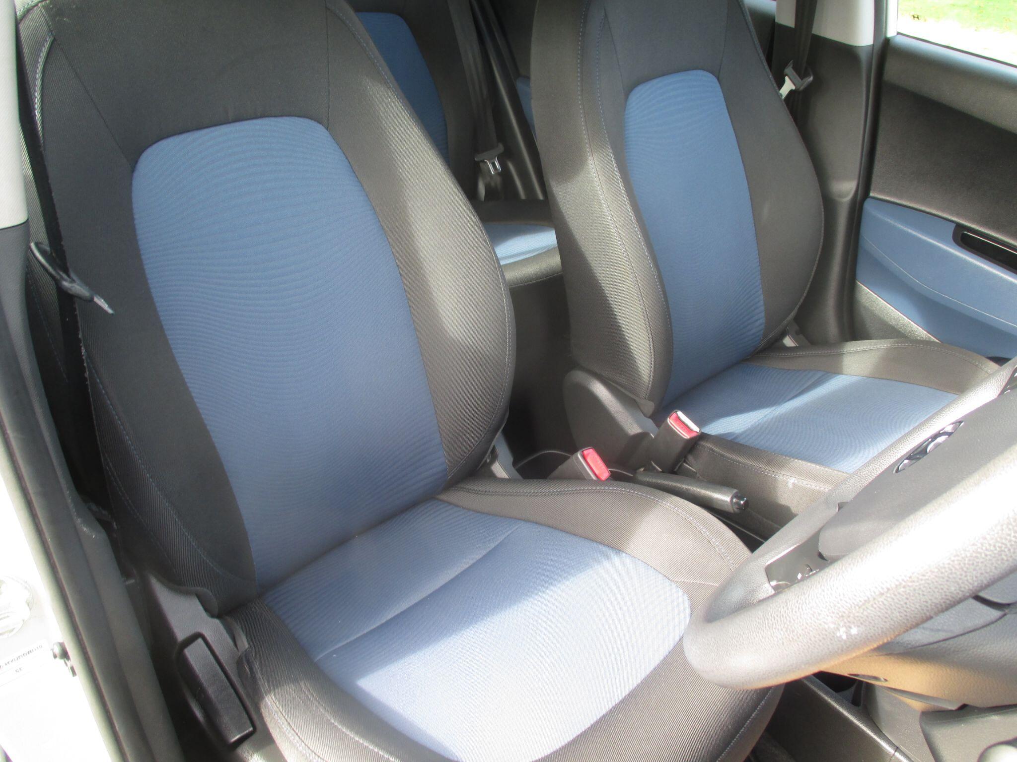 Hyundai I10 view 21