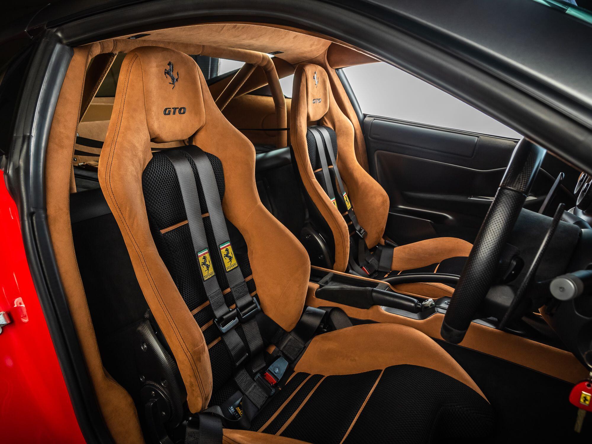 Ferrari 599 view 14