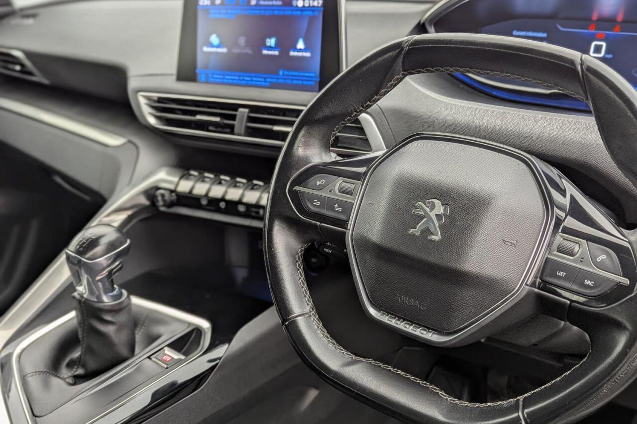 Peugeot 5008 view 41