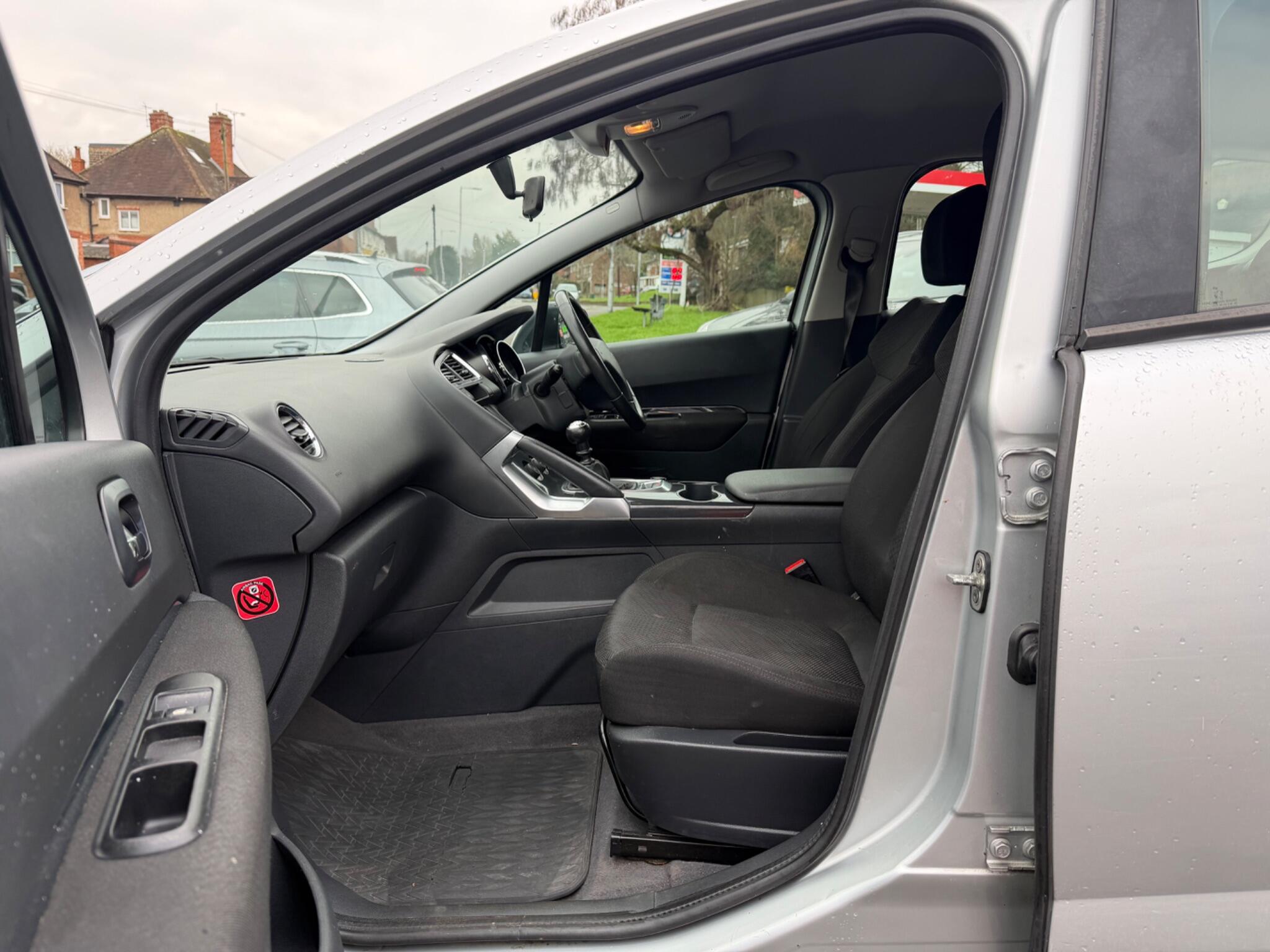 2010 Peugeot 3008 image 70