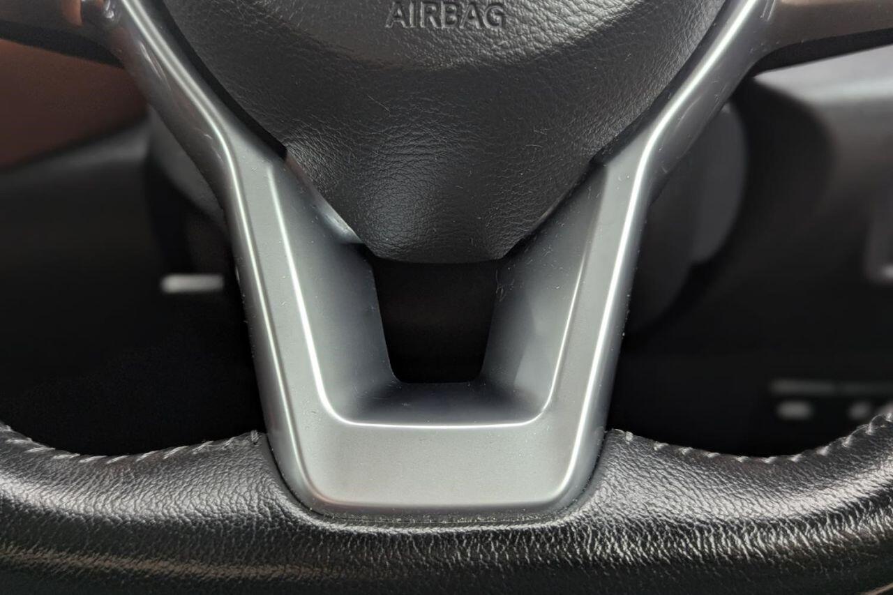 Nissan Micra view 33