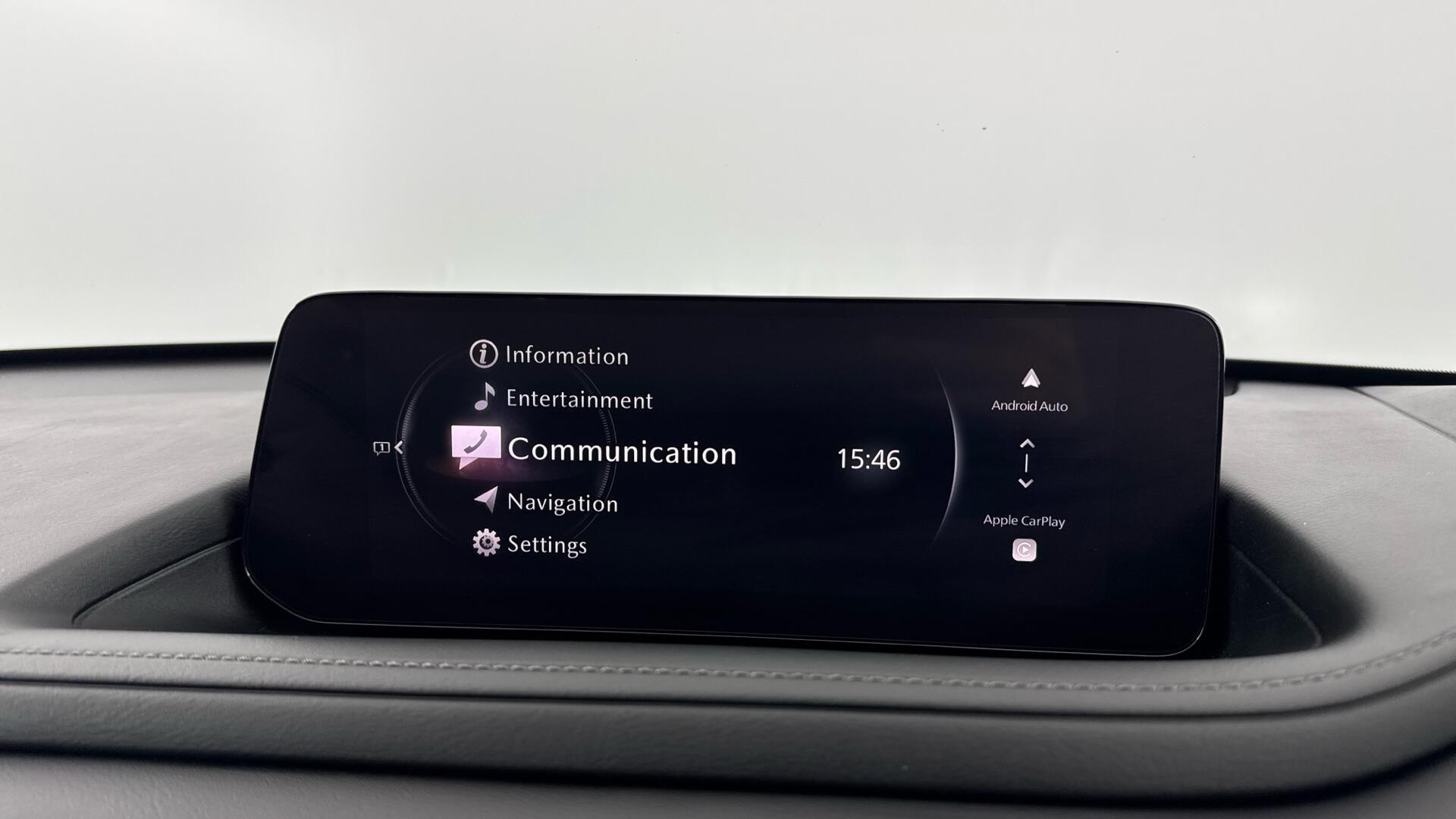 Mazda CX-30 view 12