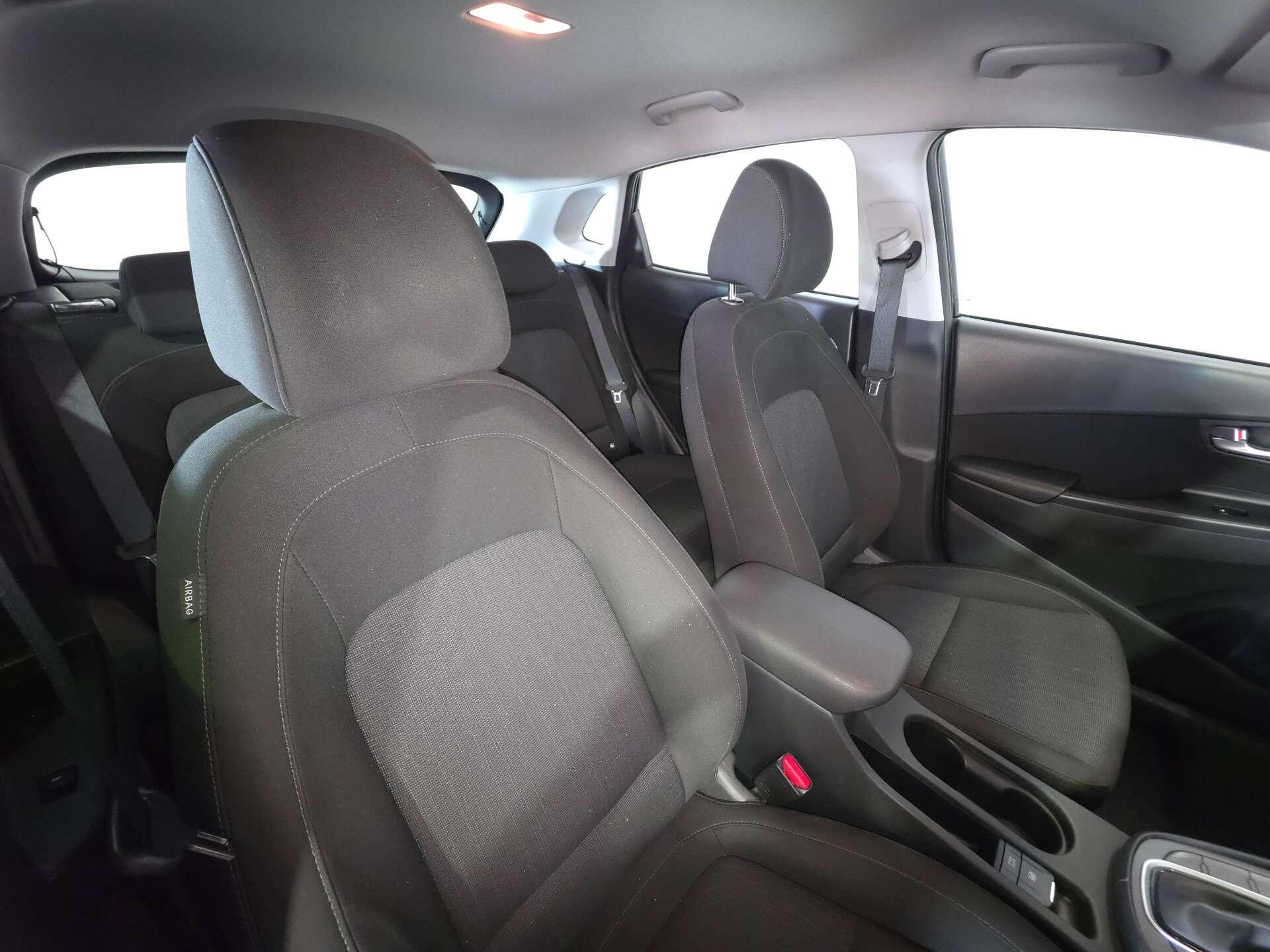 Hyundai Kona view 13