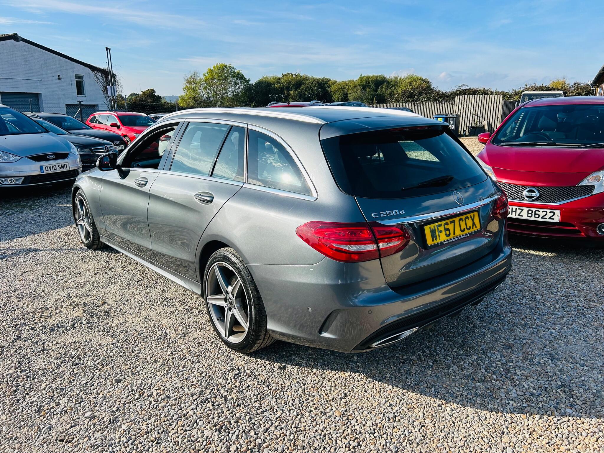 Mercedes-Benz C-Class view 7