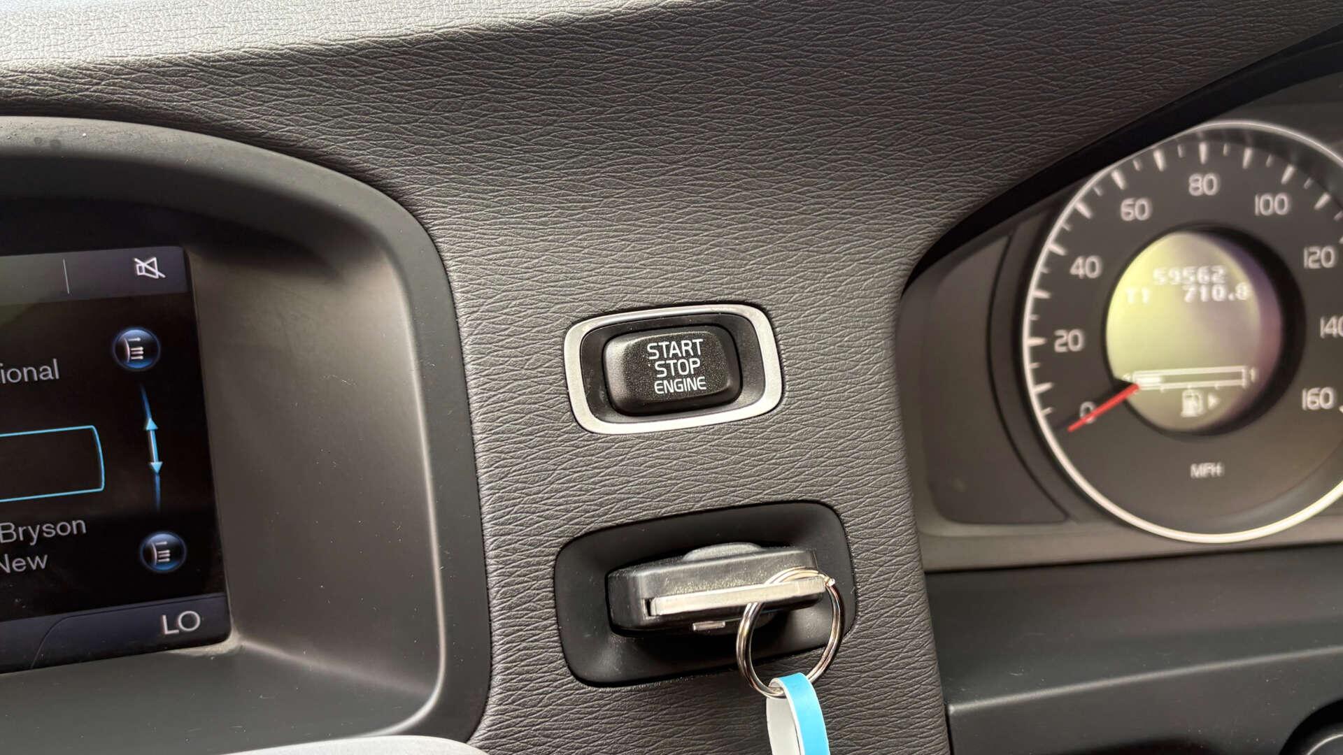 Volvo V60 view 24