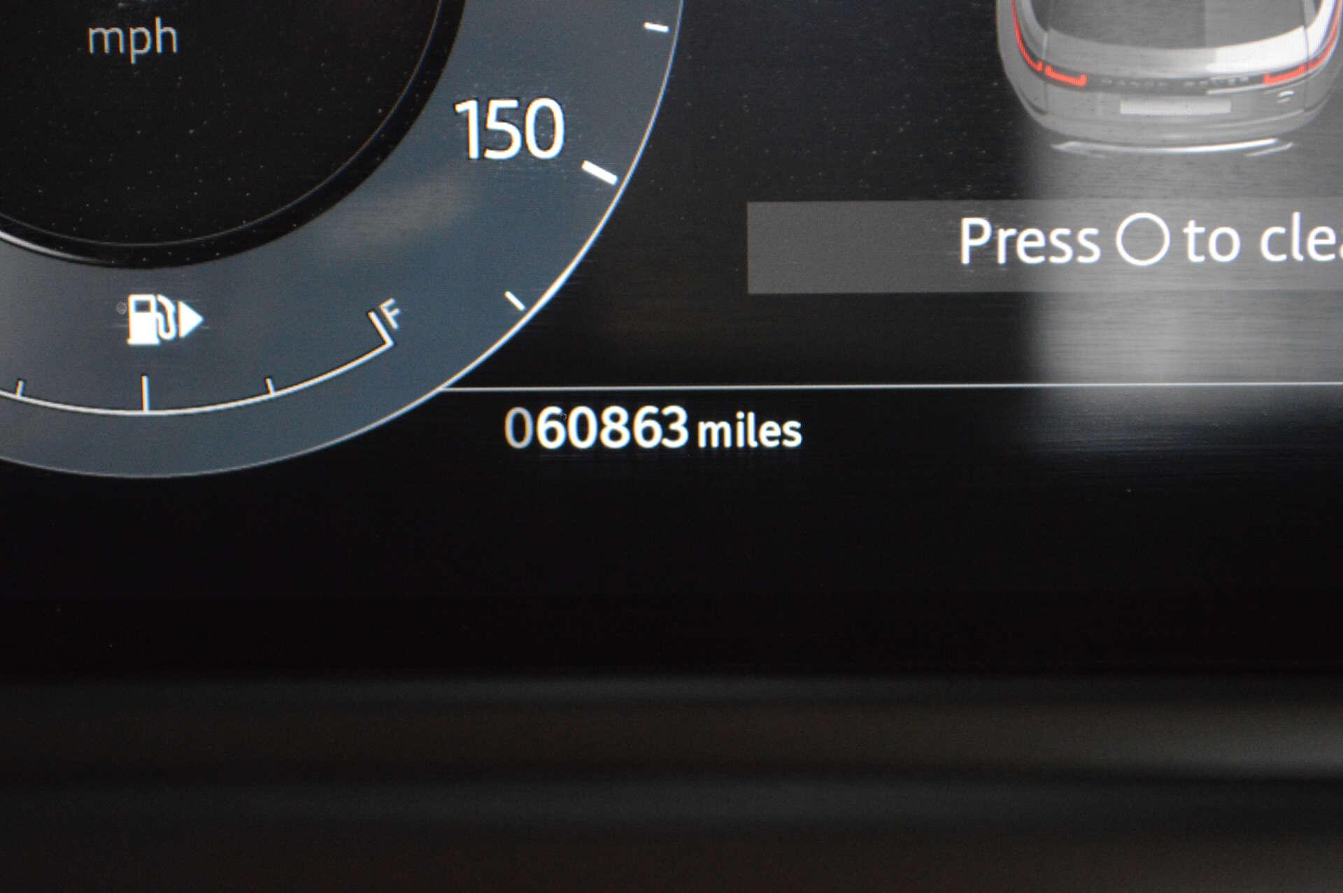 Land Rover Range Rover Velar view 39