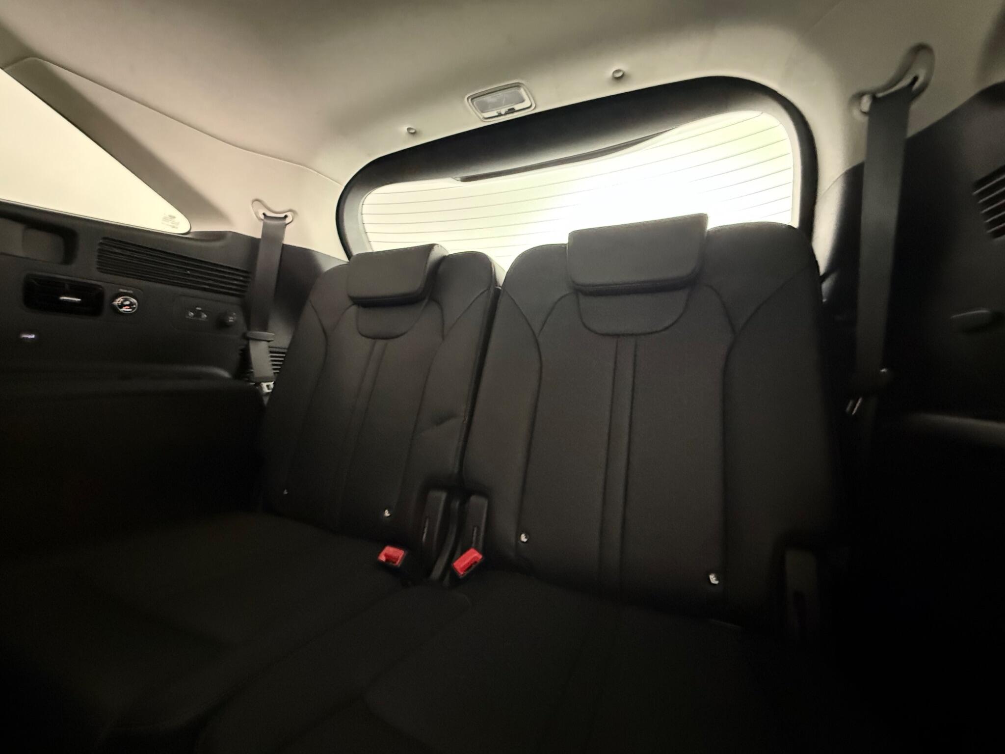 Kia Sorento view 34