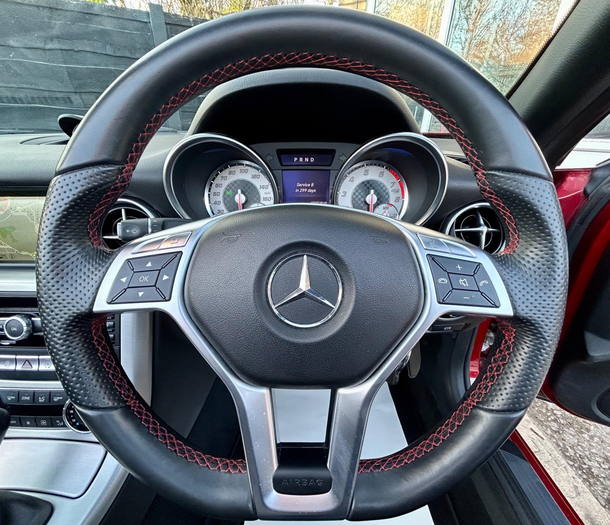 Mercedes-Benz SLK view 5