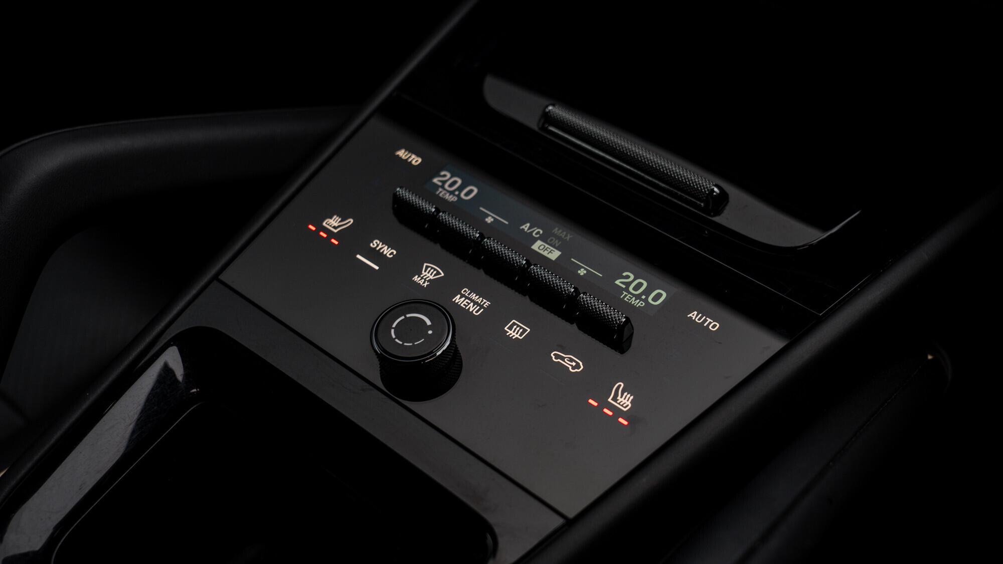 Porsche Cayenne view 51