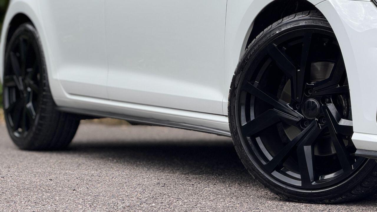 Volkswagen Golf view 7