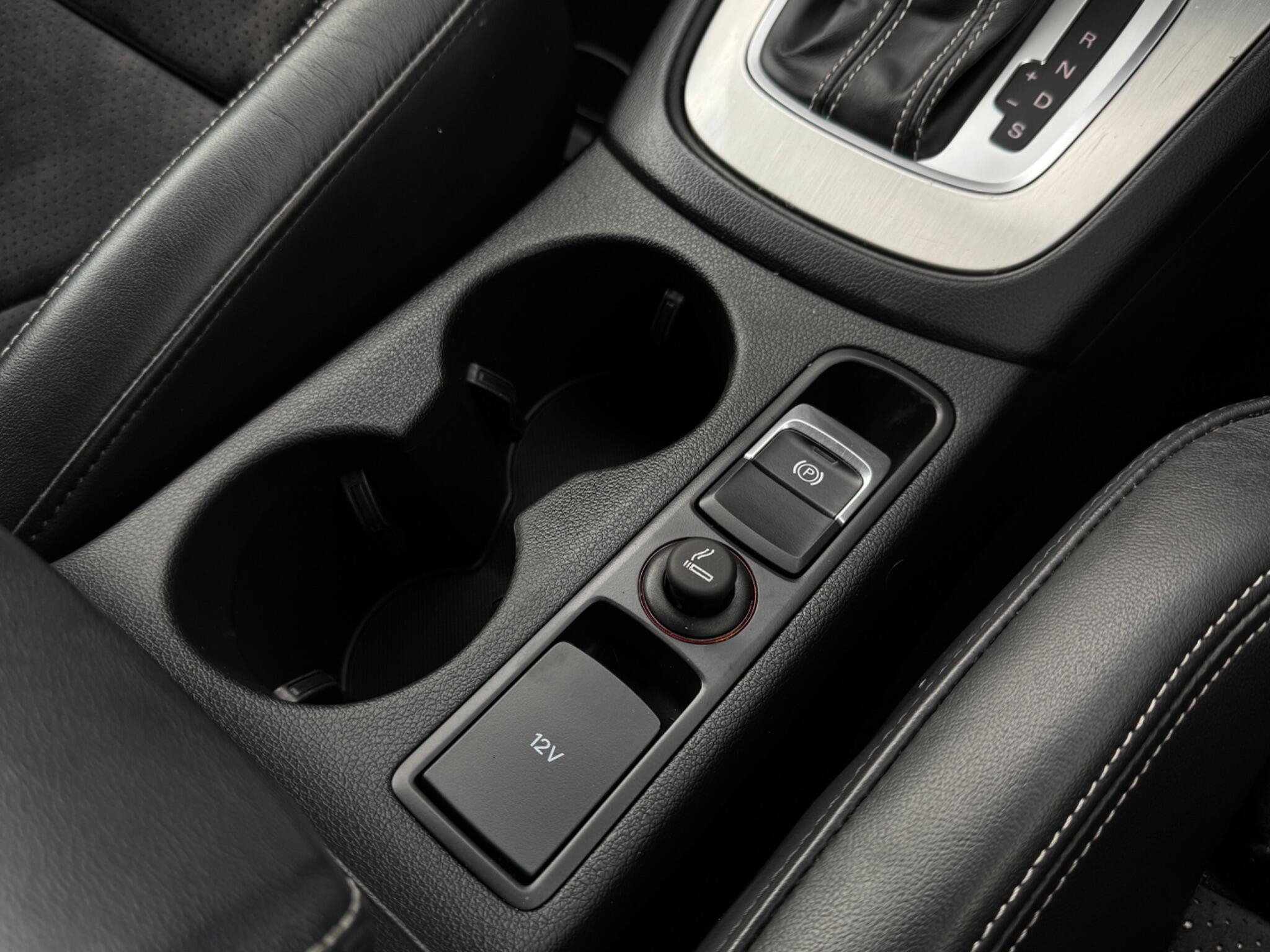 Audi Q3 view 49