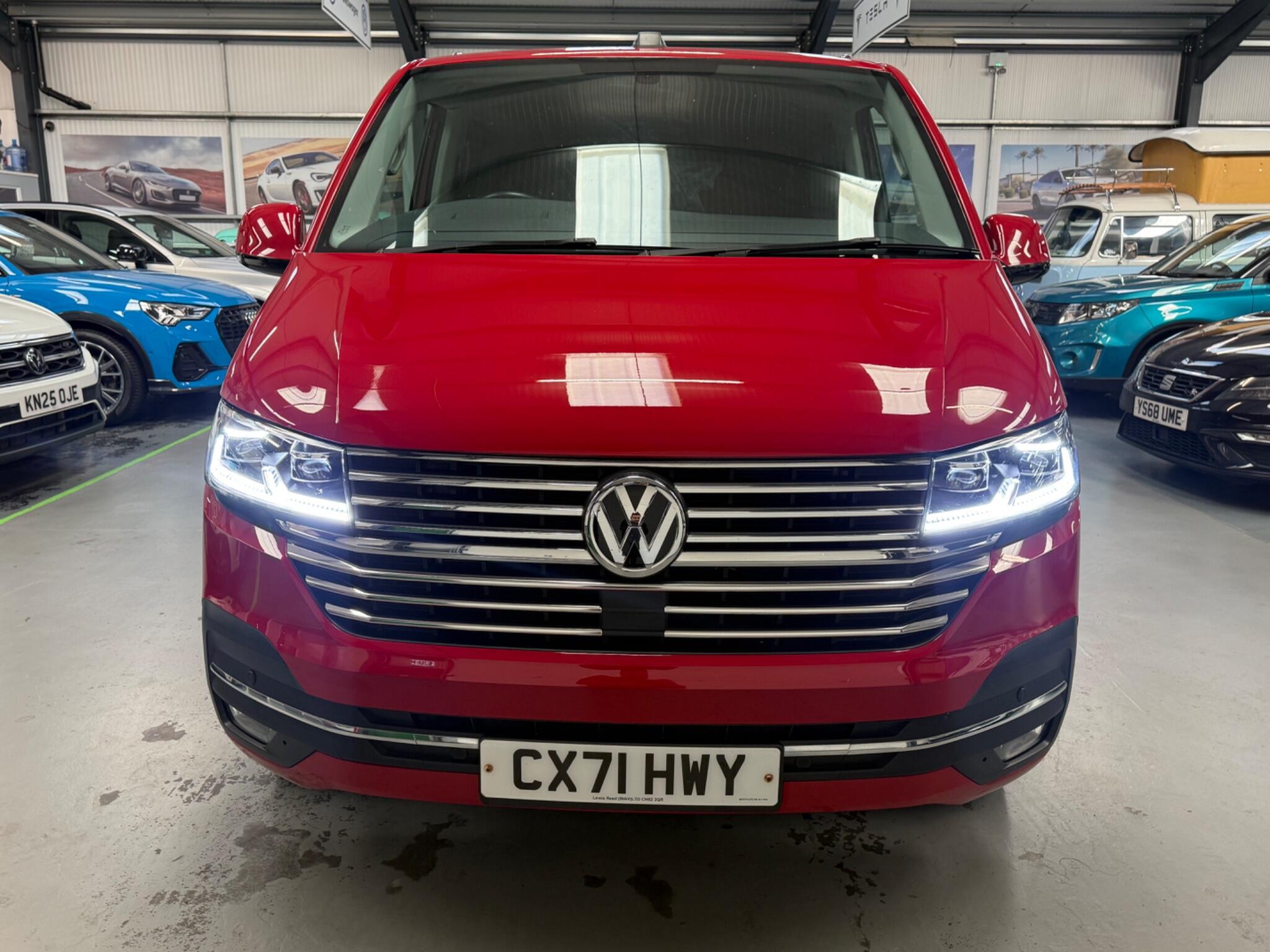Volkswagen Caravelle view 33