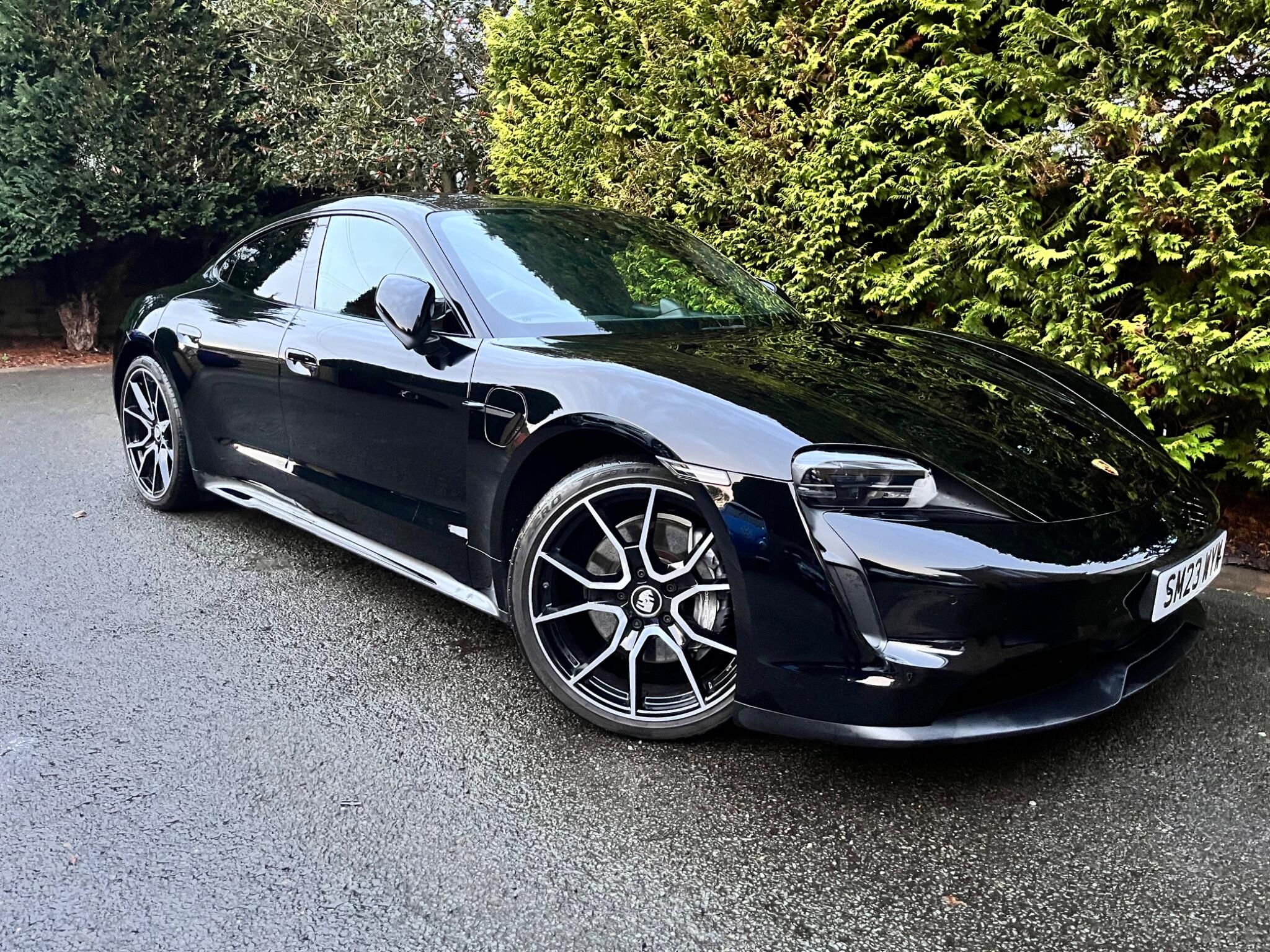Porsche Taycan view 21