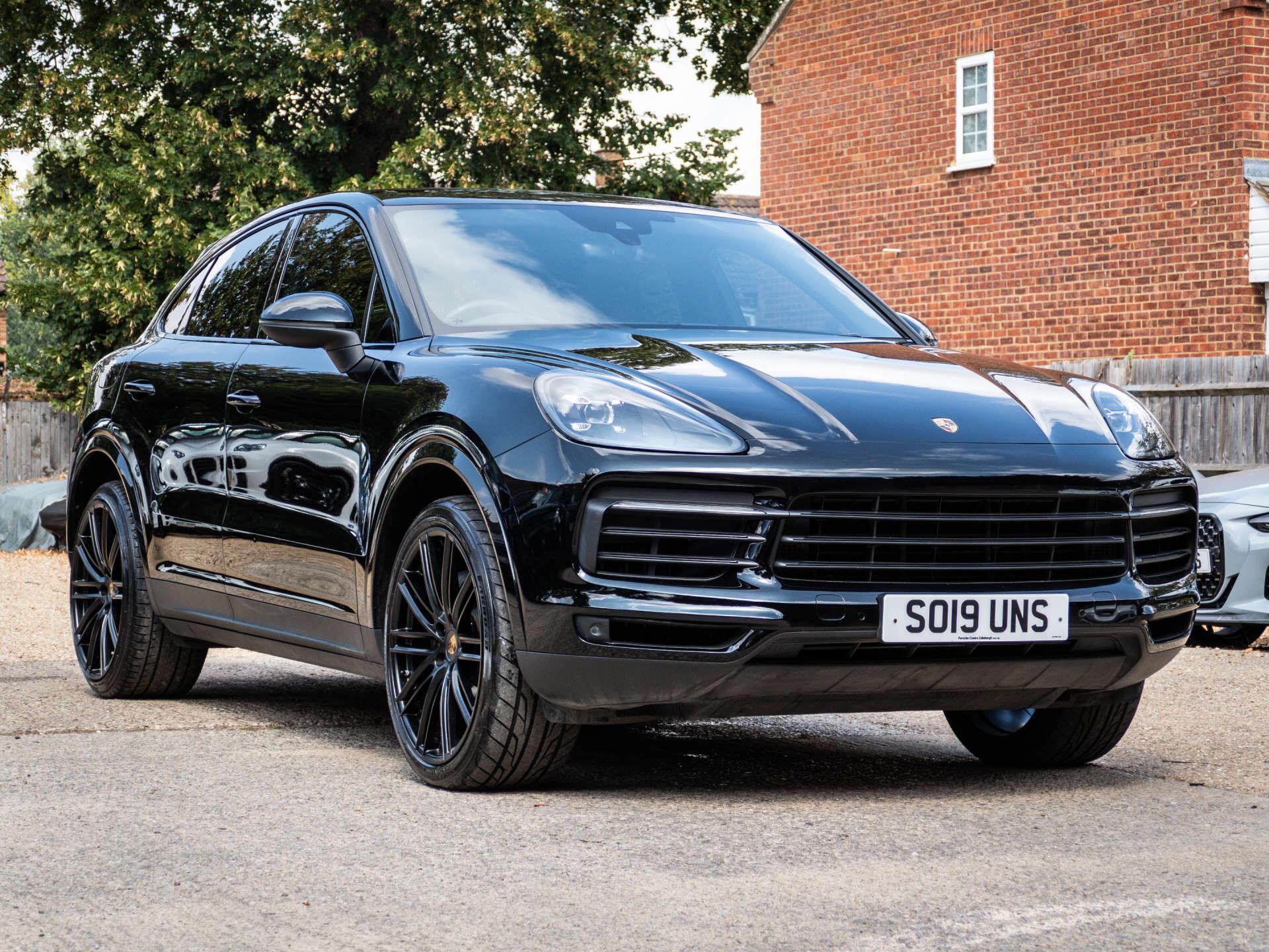 Porsche Cayenne view 6