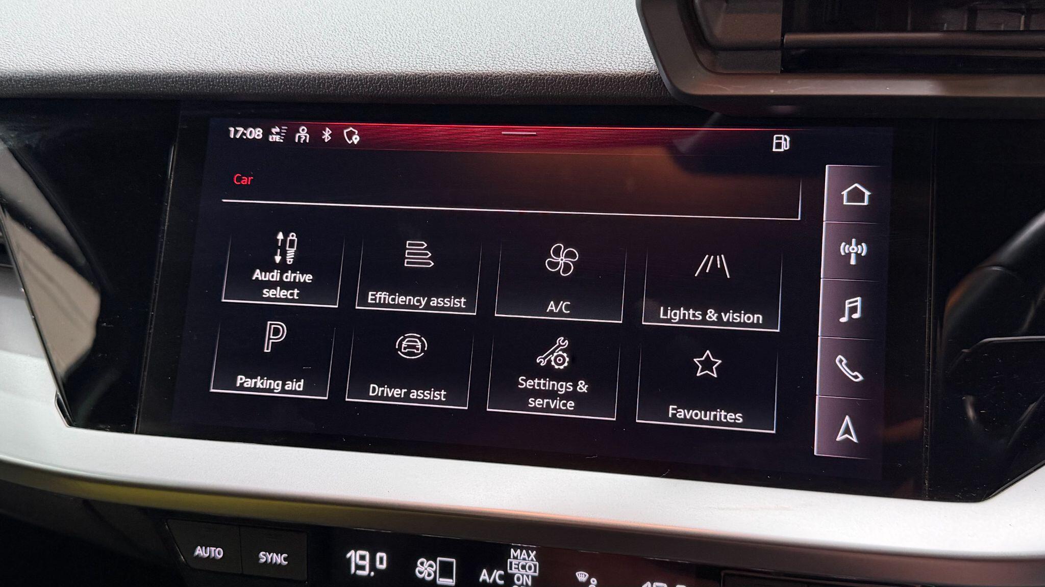 Audi A3 view 25