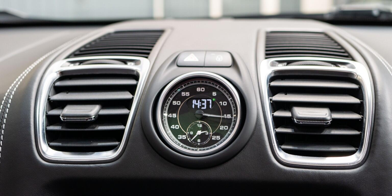Porsche Boxster view 41