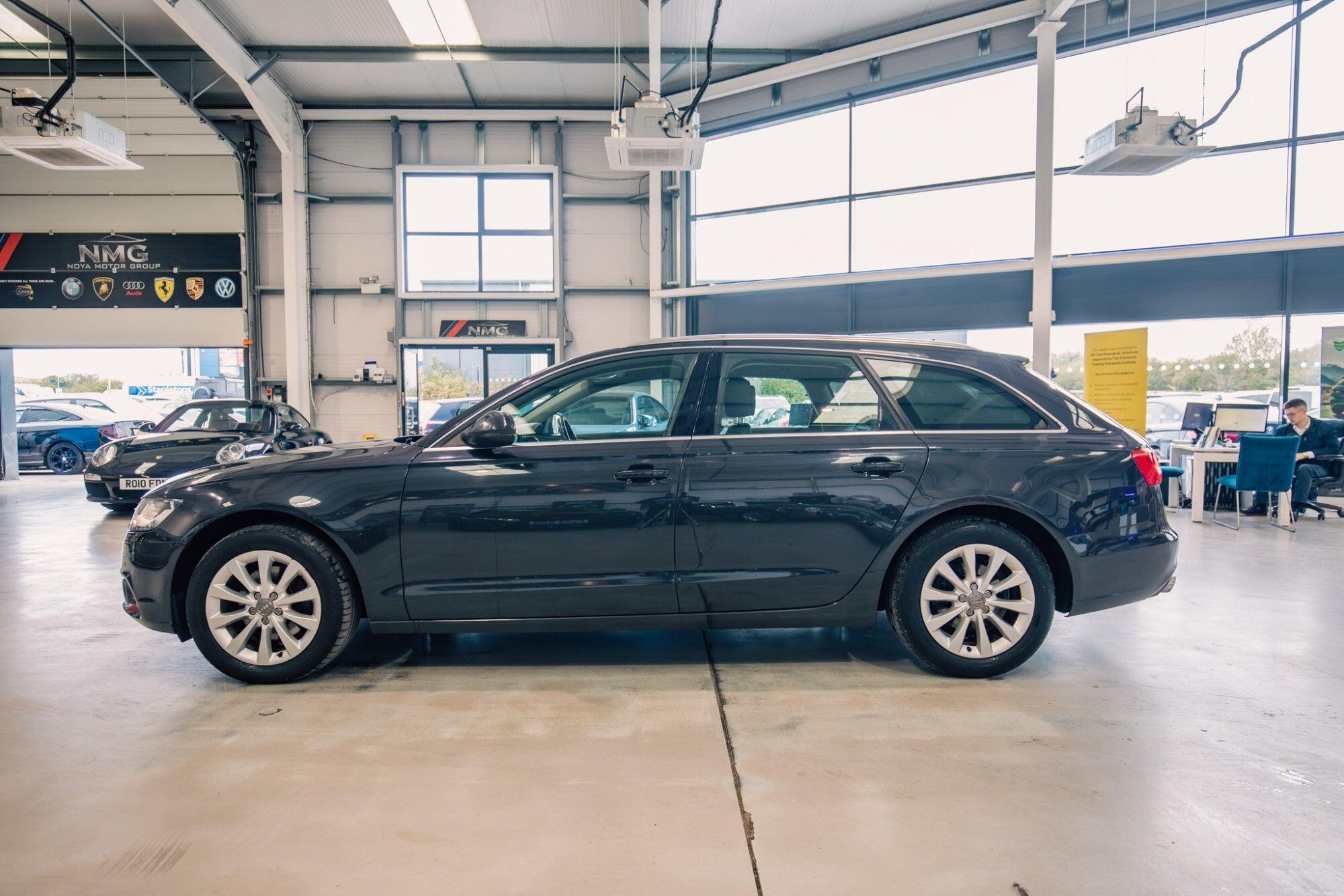 Audi A6 view 27
