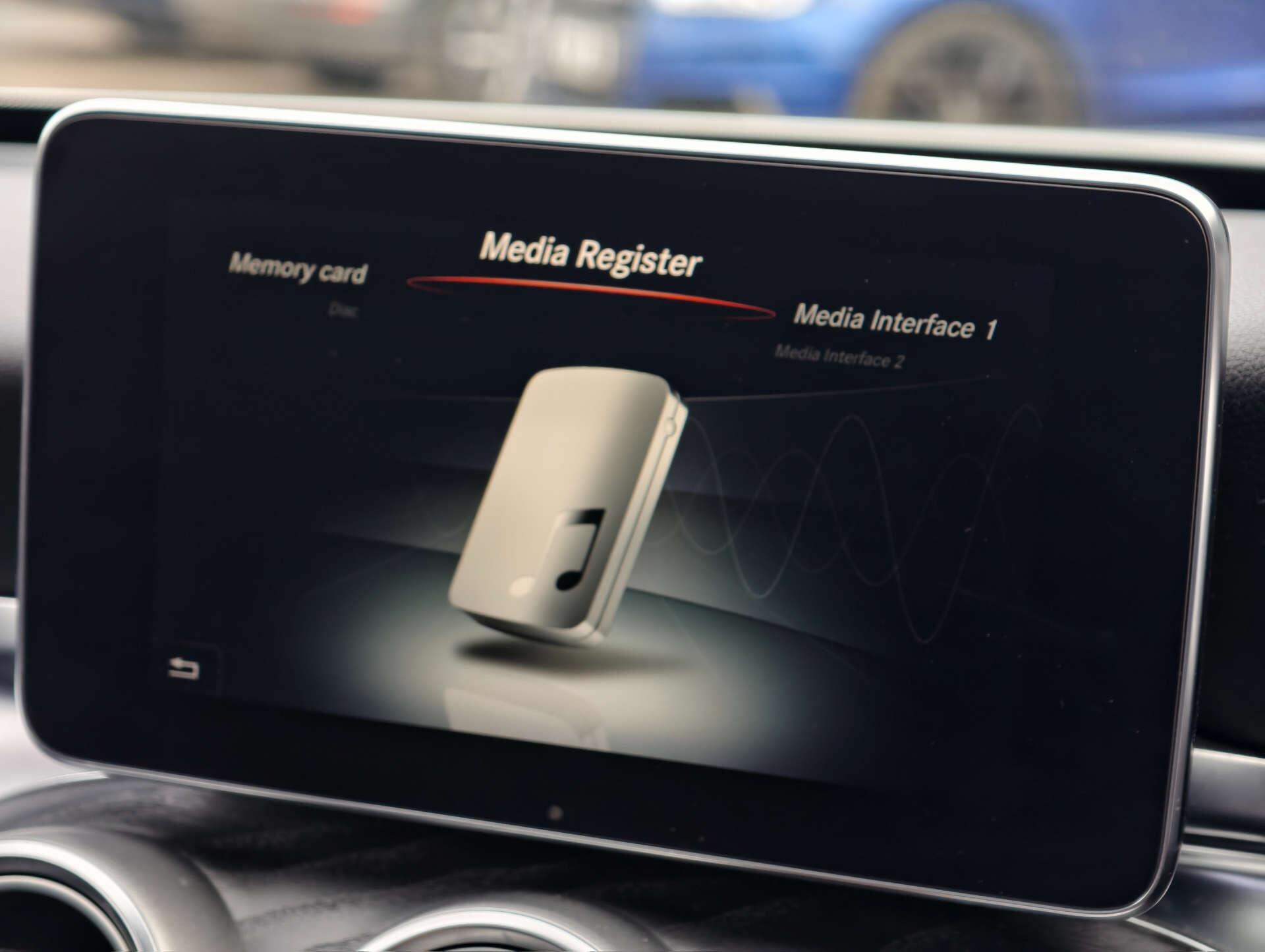 Mercedes-Benz C Class view 38