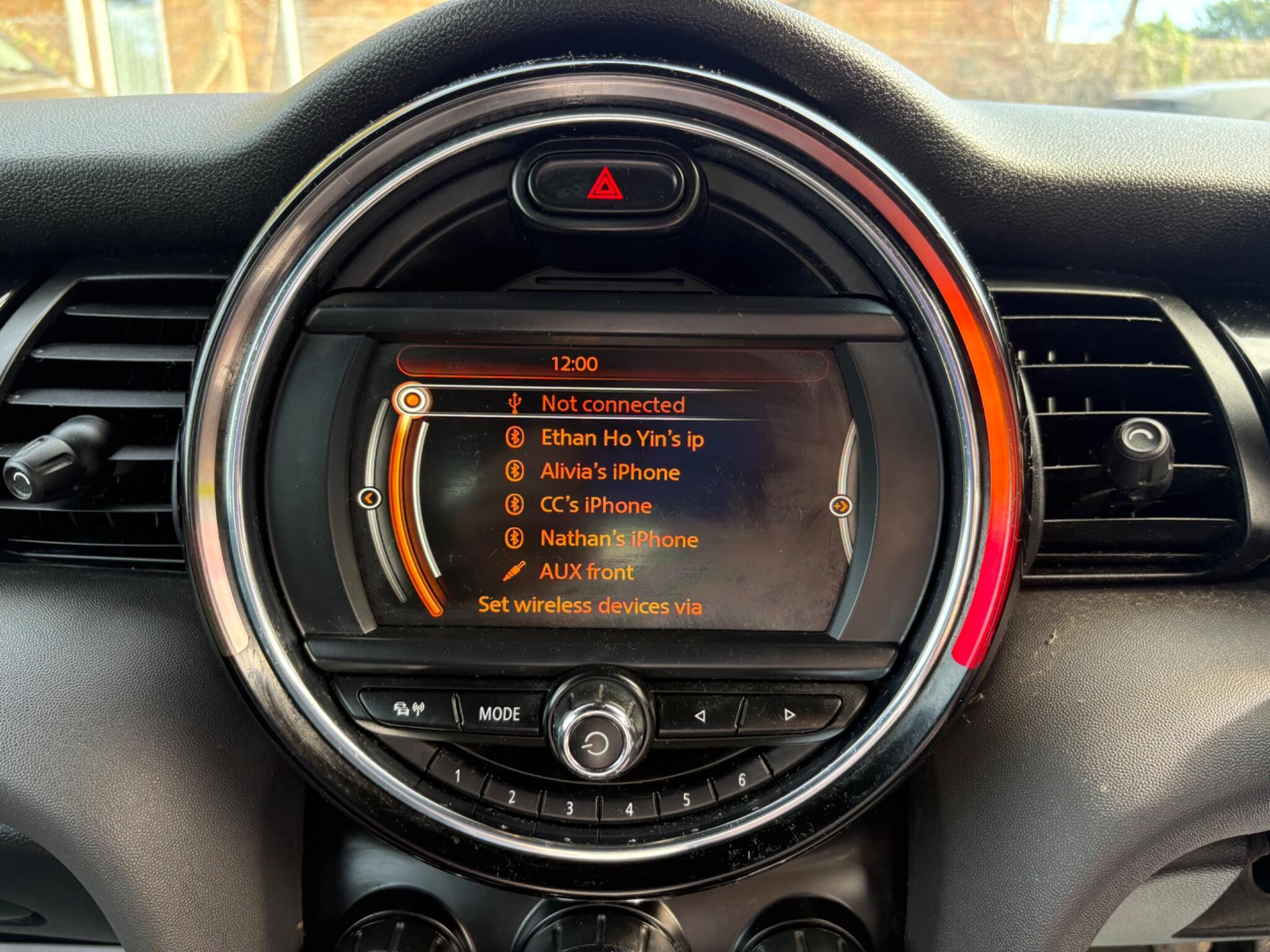Mini Hatch view 25