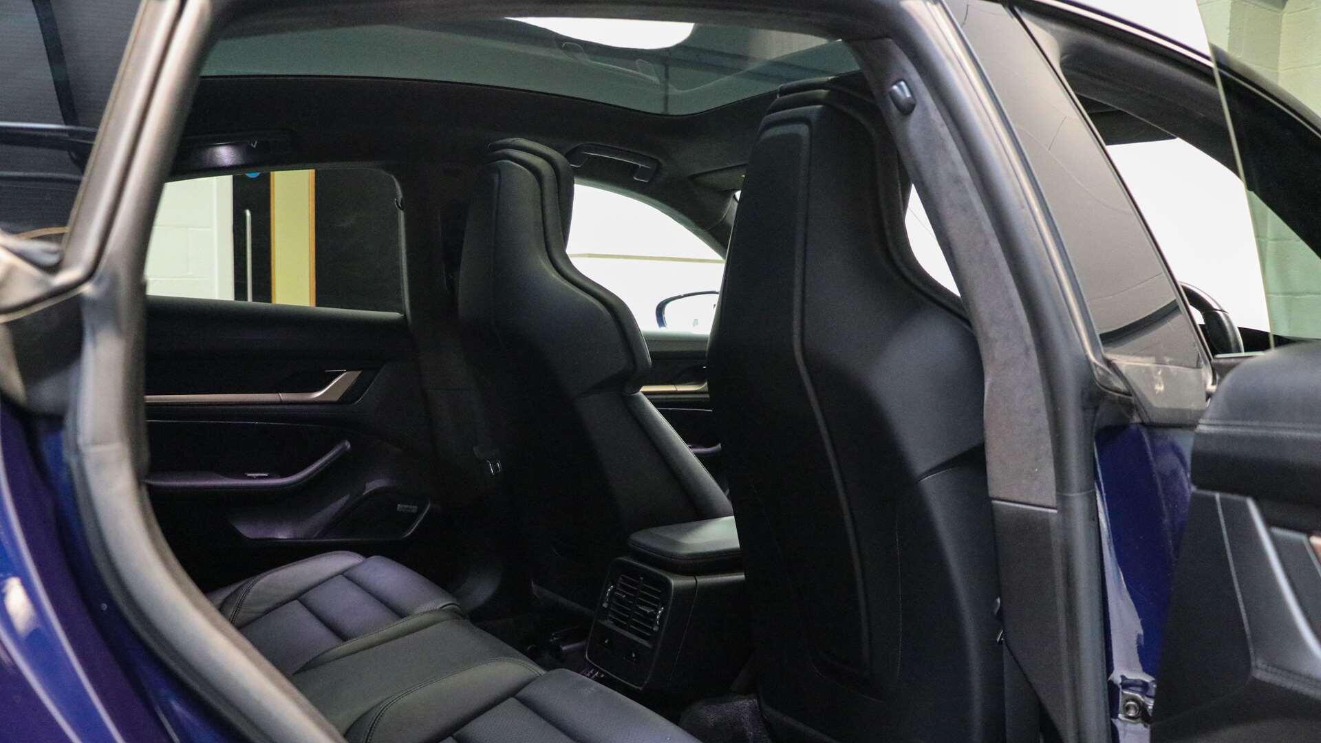 Porsche Taycan view 19
