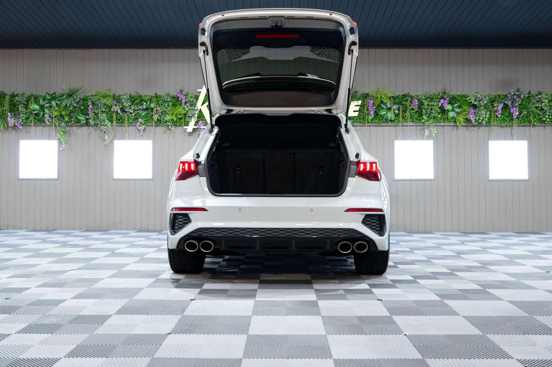 Audi S3 view 10