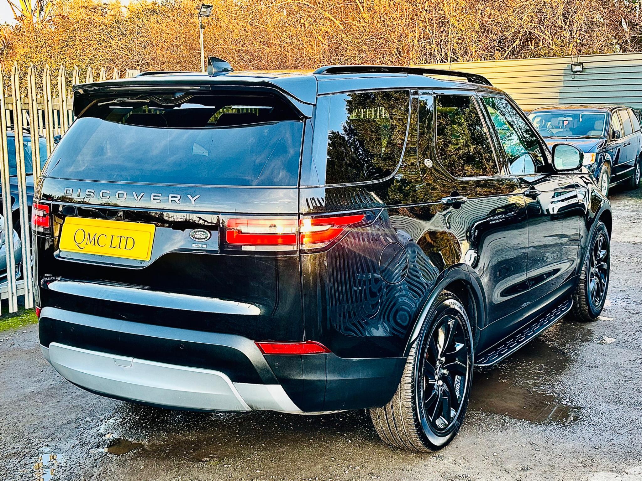 Land Rover Discovery view 7