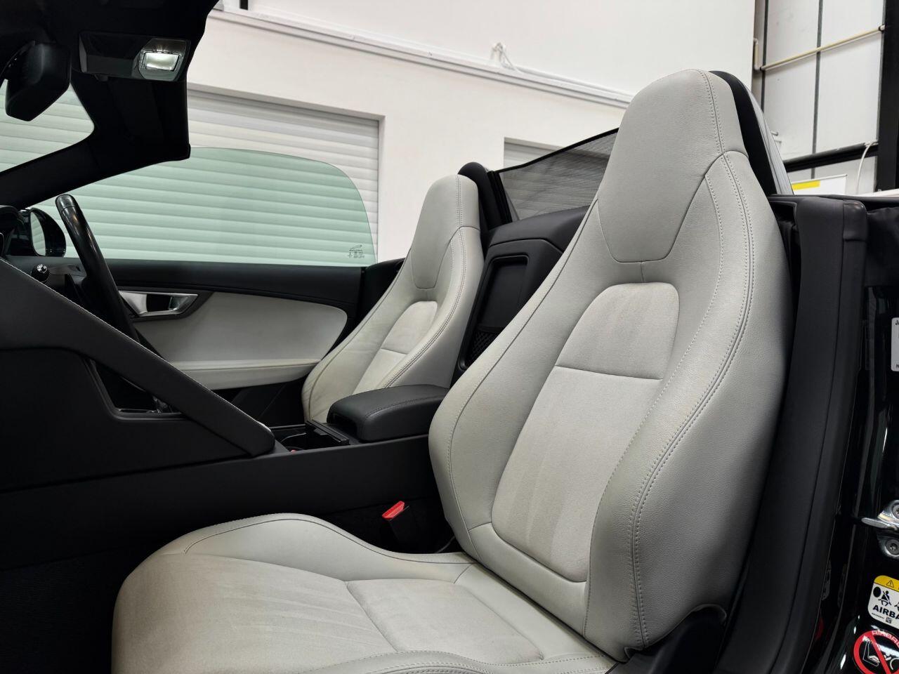 Jaguar F-Type view 45