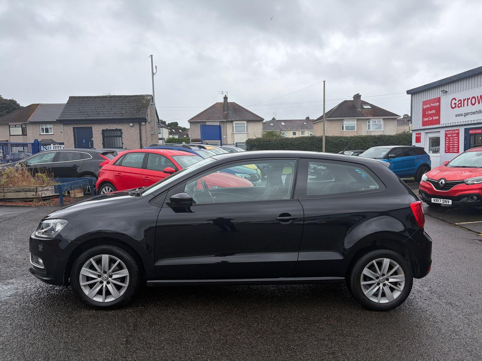 Volkswagen Polo view 7