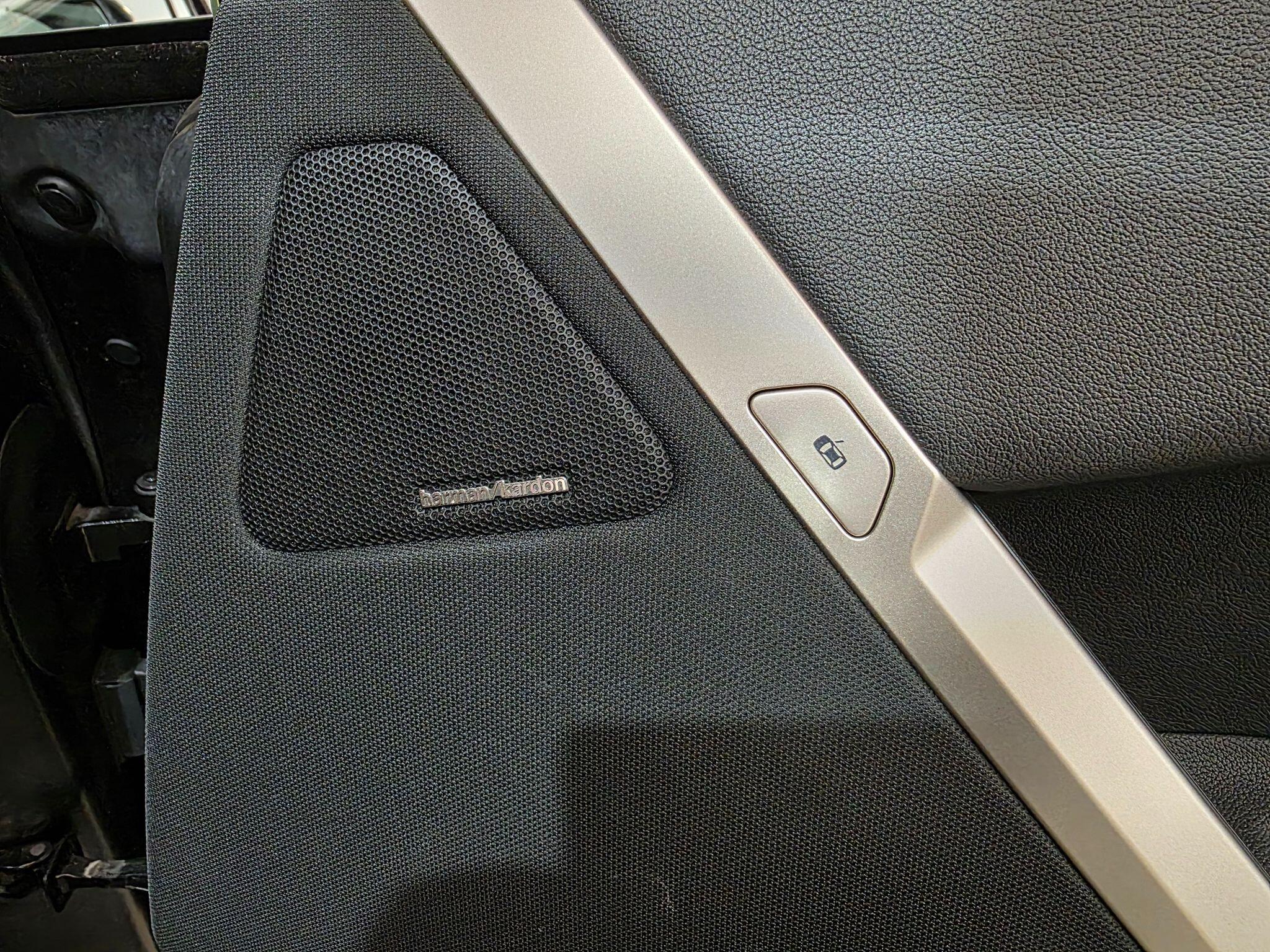 BMW Ix view 28