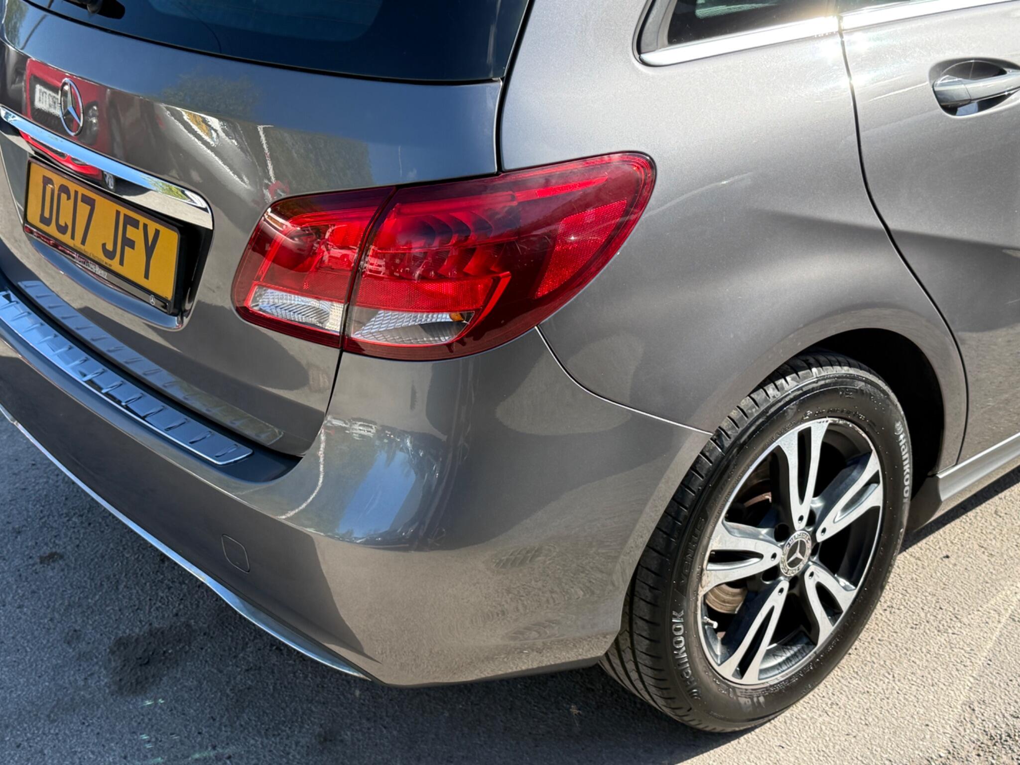 Mercedes-Benz B Class - Image 26
