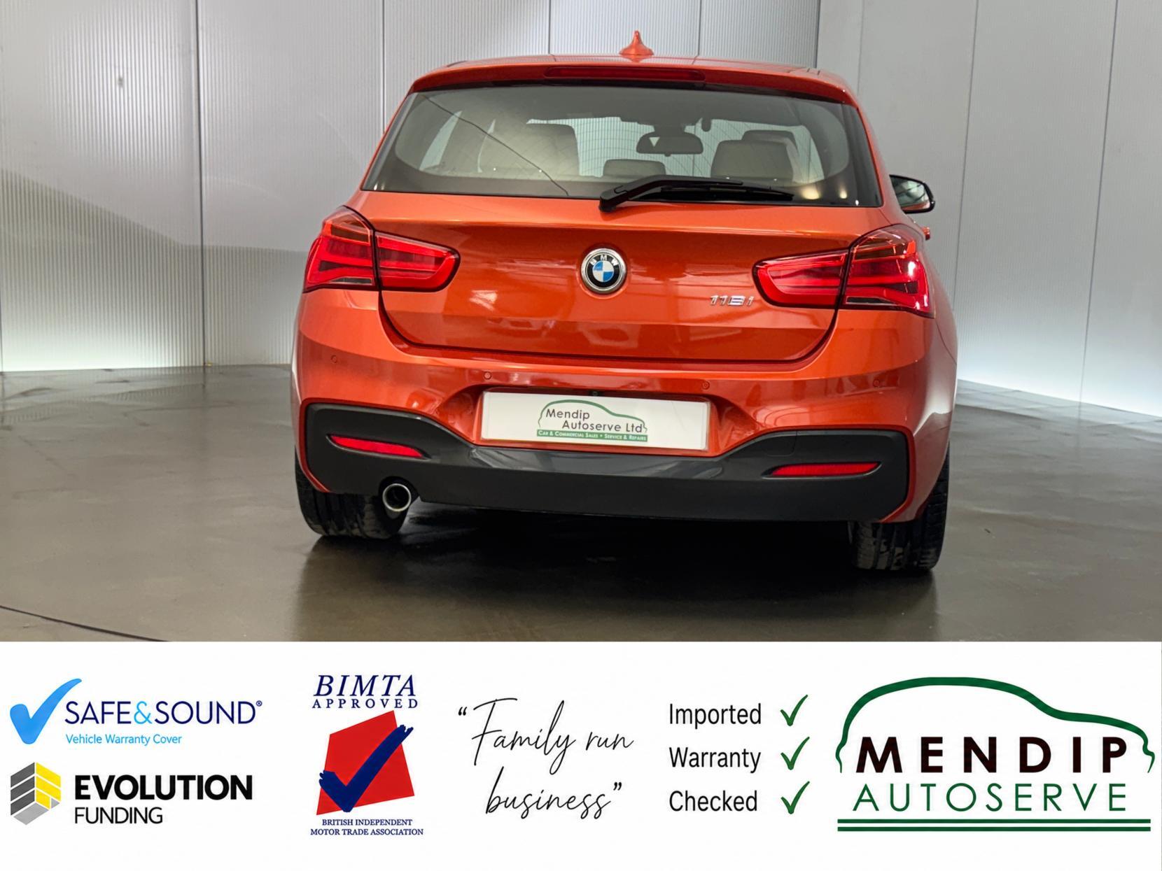 BMW 1 Series view 24