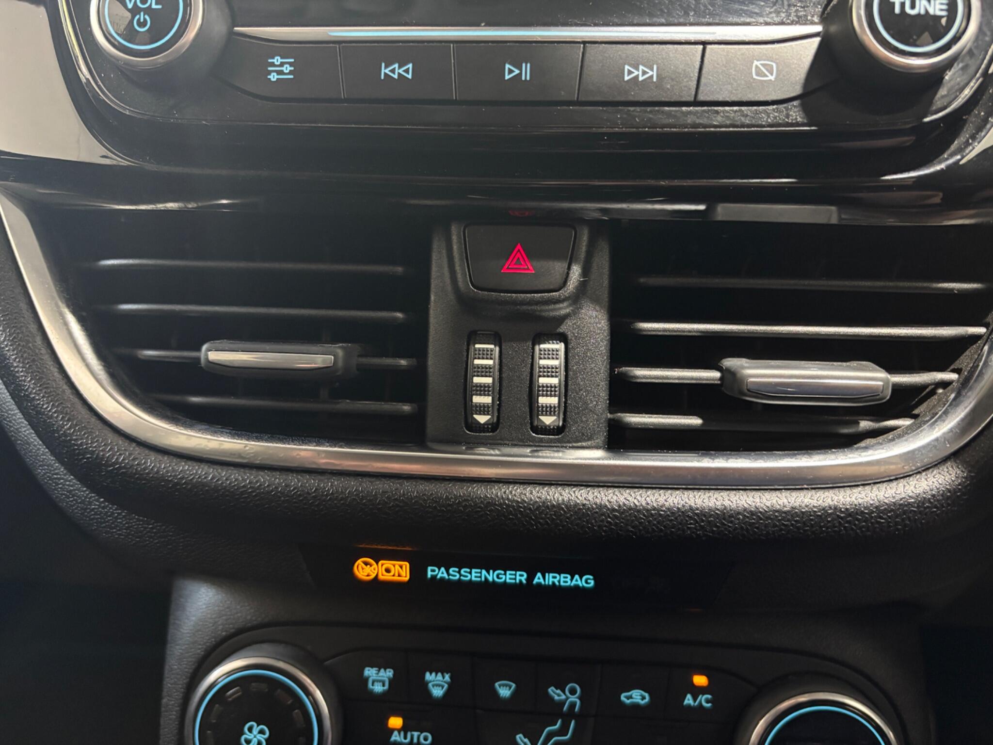 Ford Fiesta view 45