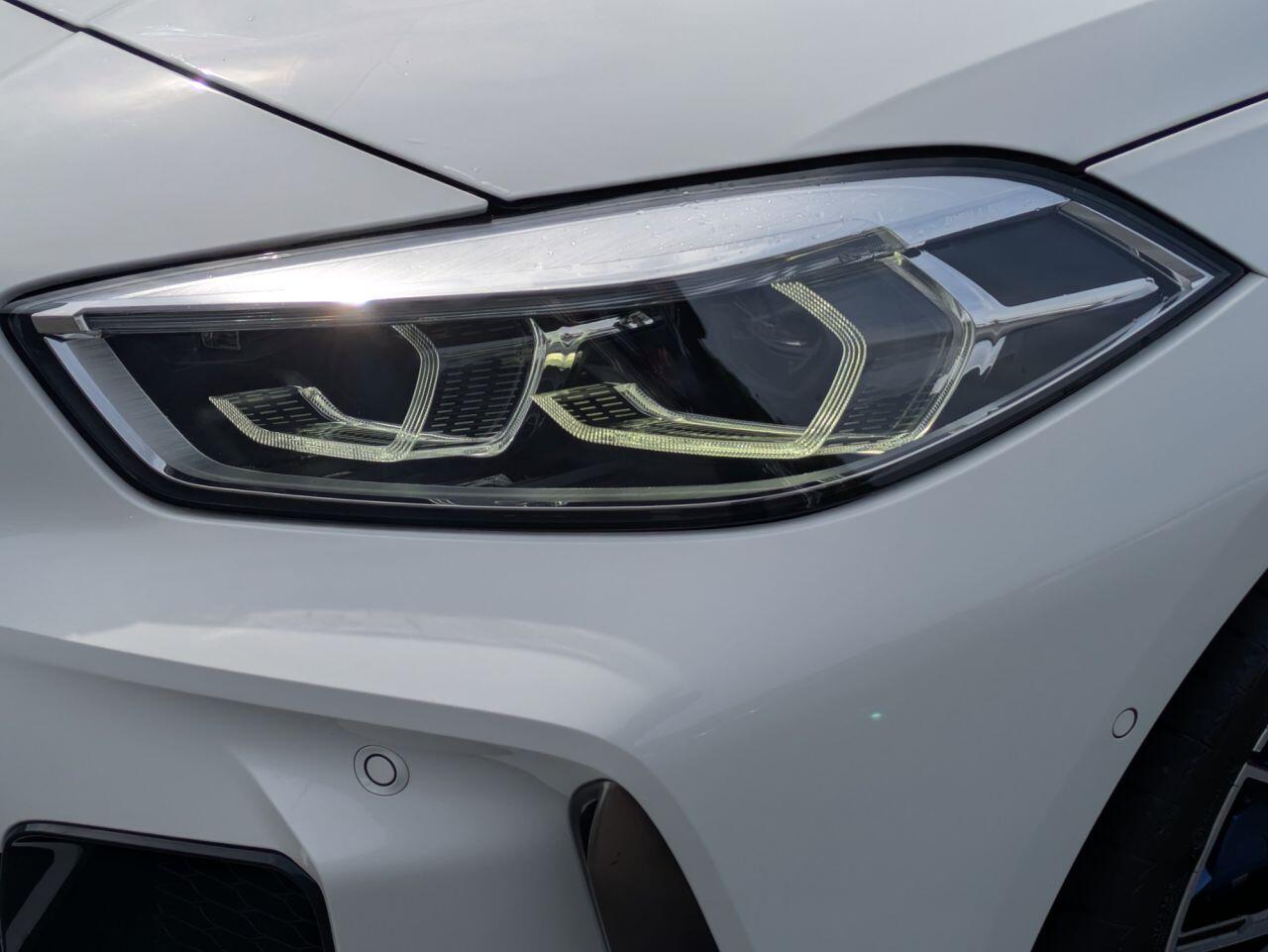 BMW 1 Series view 25