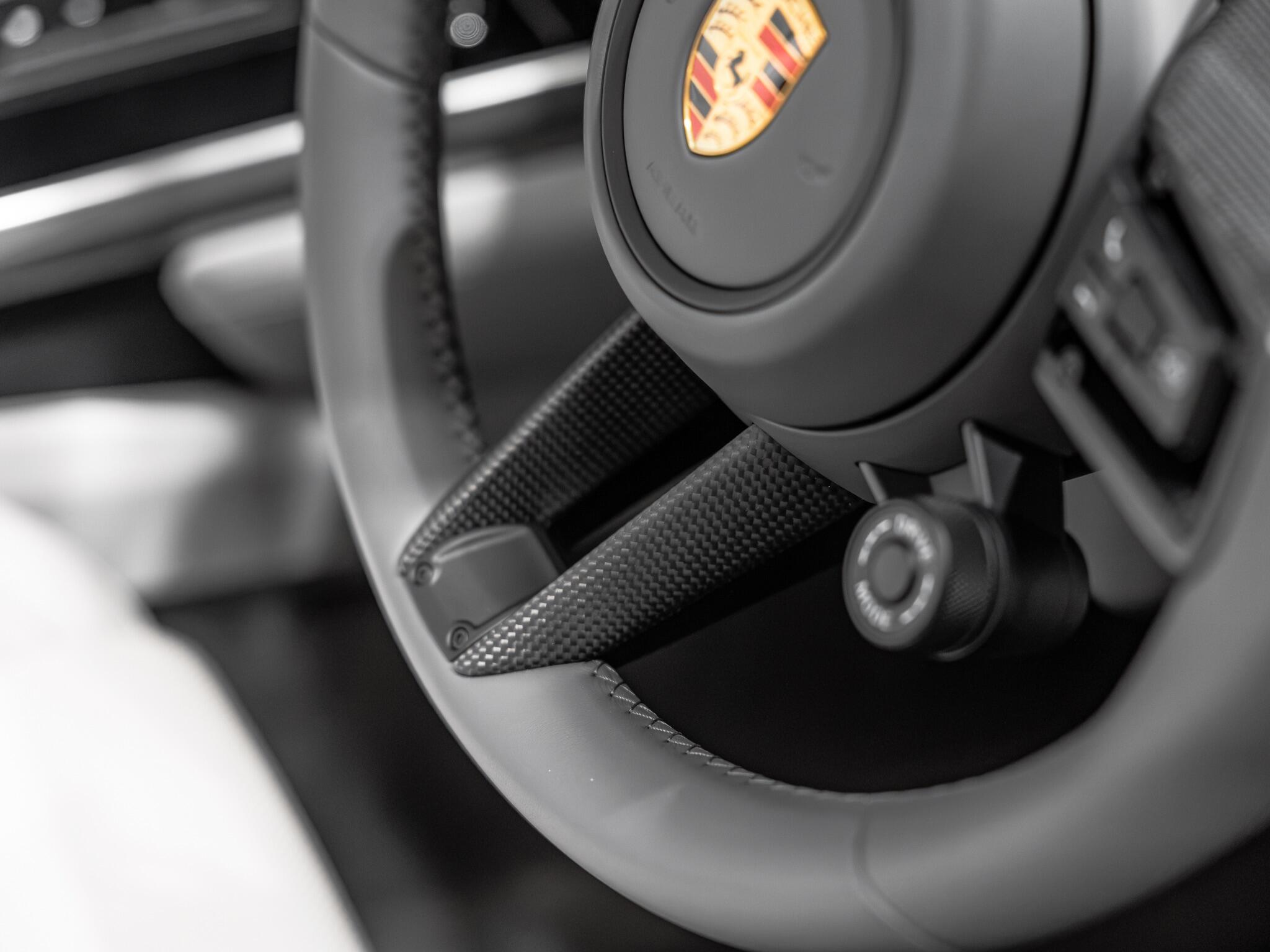 Porsche 911 view 20