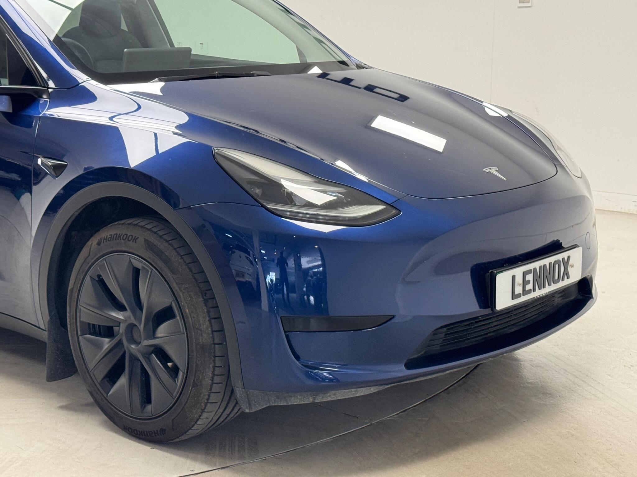 Tesla Model Y view 26