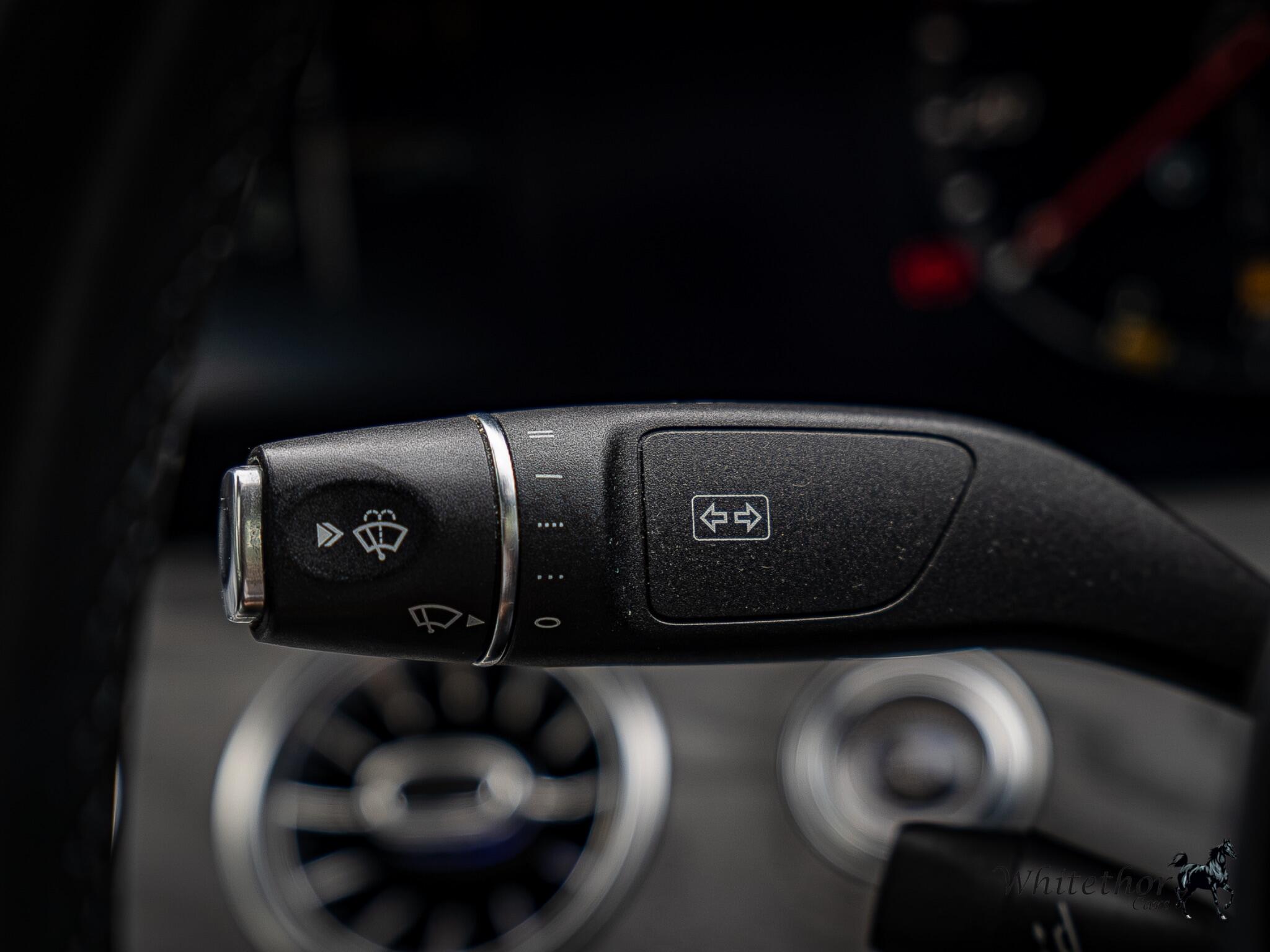 Mercedes-Benz CLS view 22